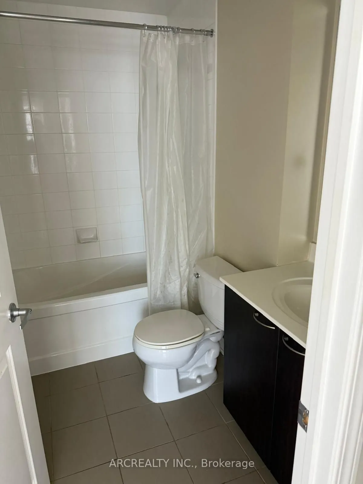 385 Prince Of Wales Drive, #3011