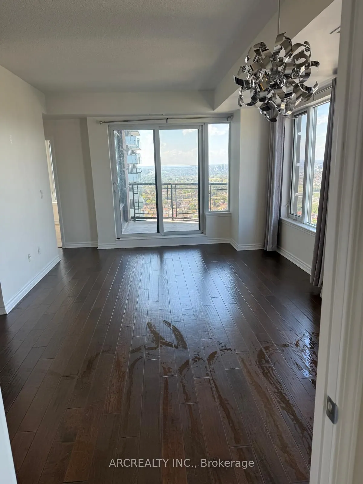 385 Prince Of Wales Drive, #3011