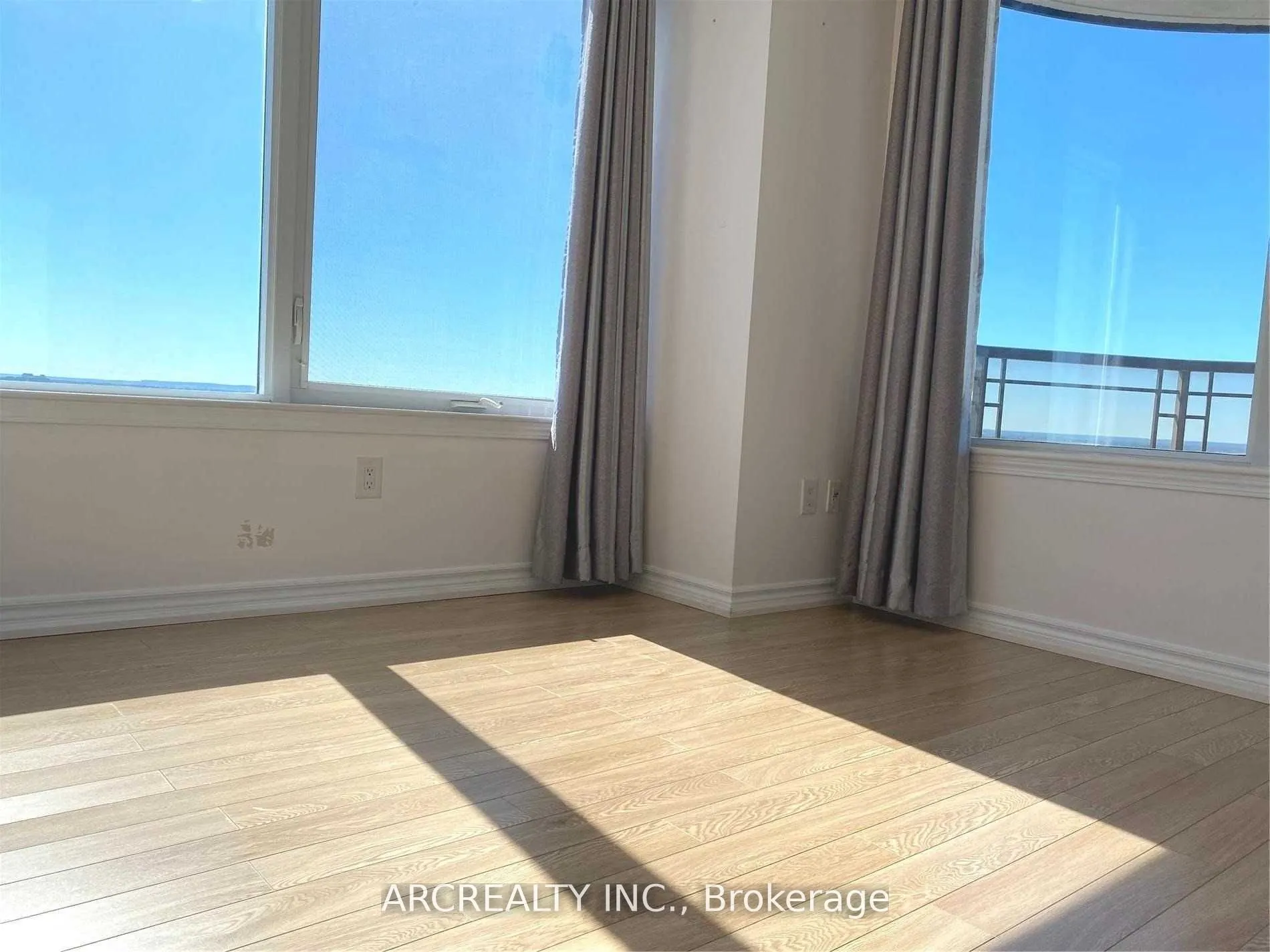 385 Prince Of Wales Drive, #3011