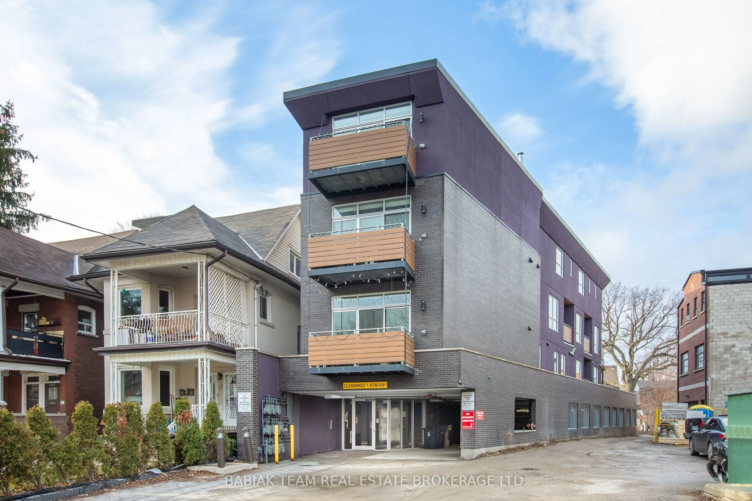 332 High Park Avenue, #306