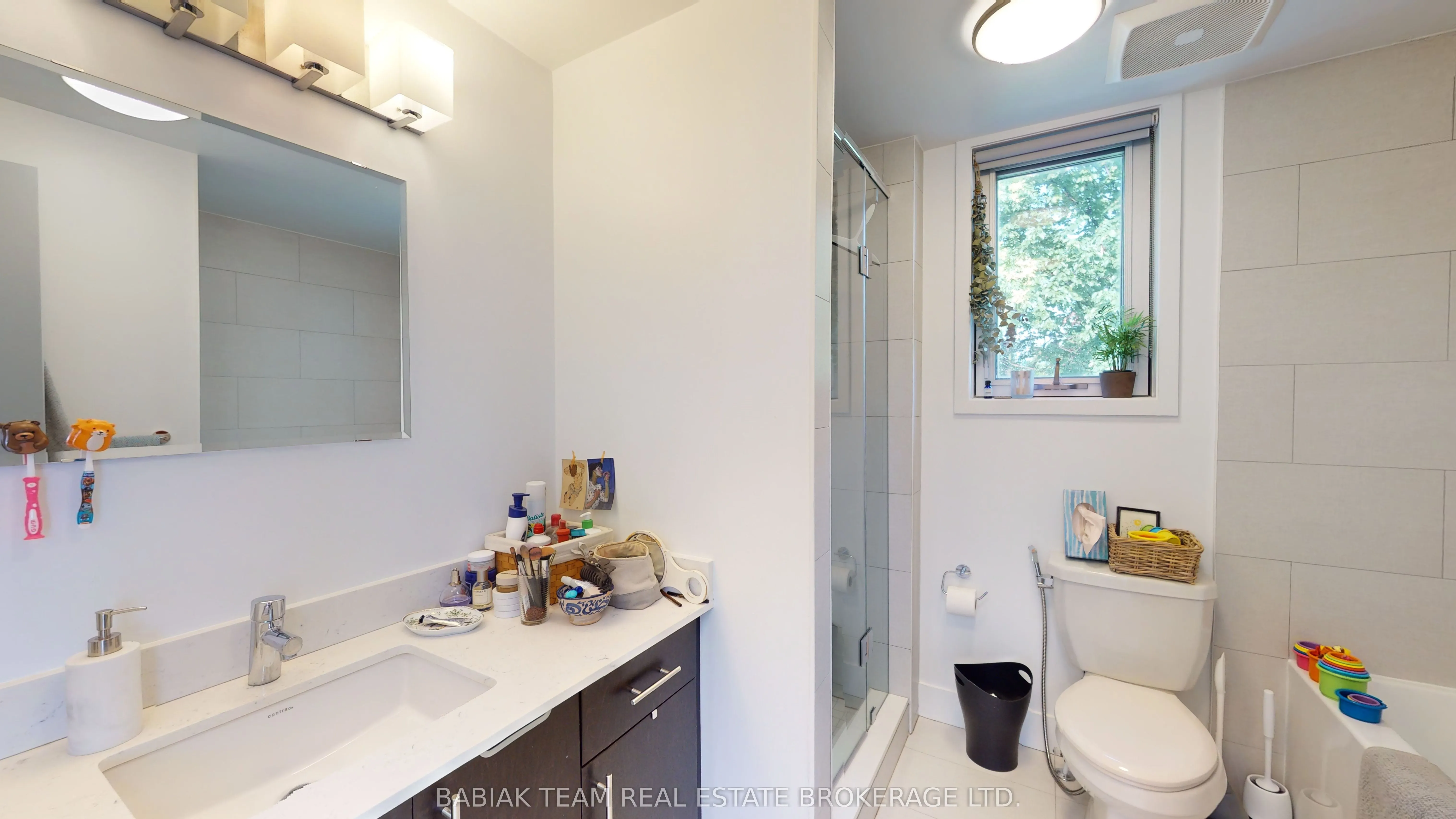 332 High Park Avenue, #306