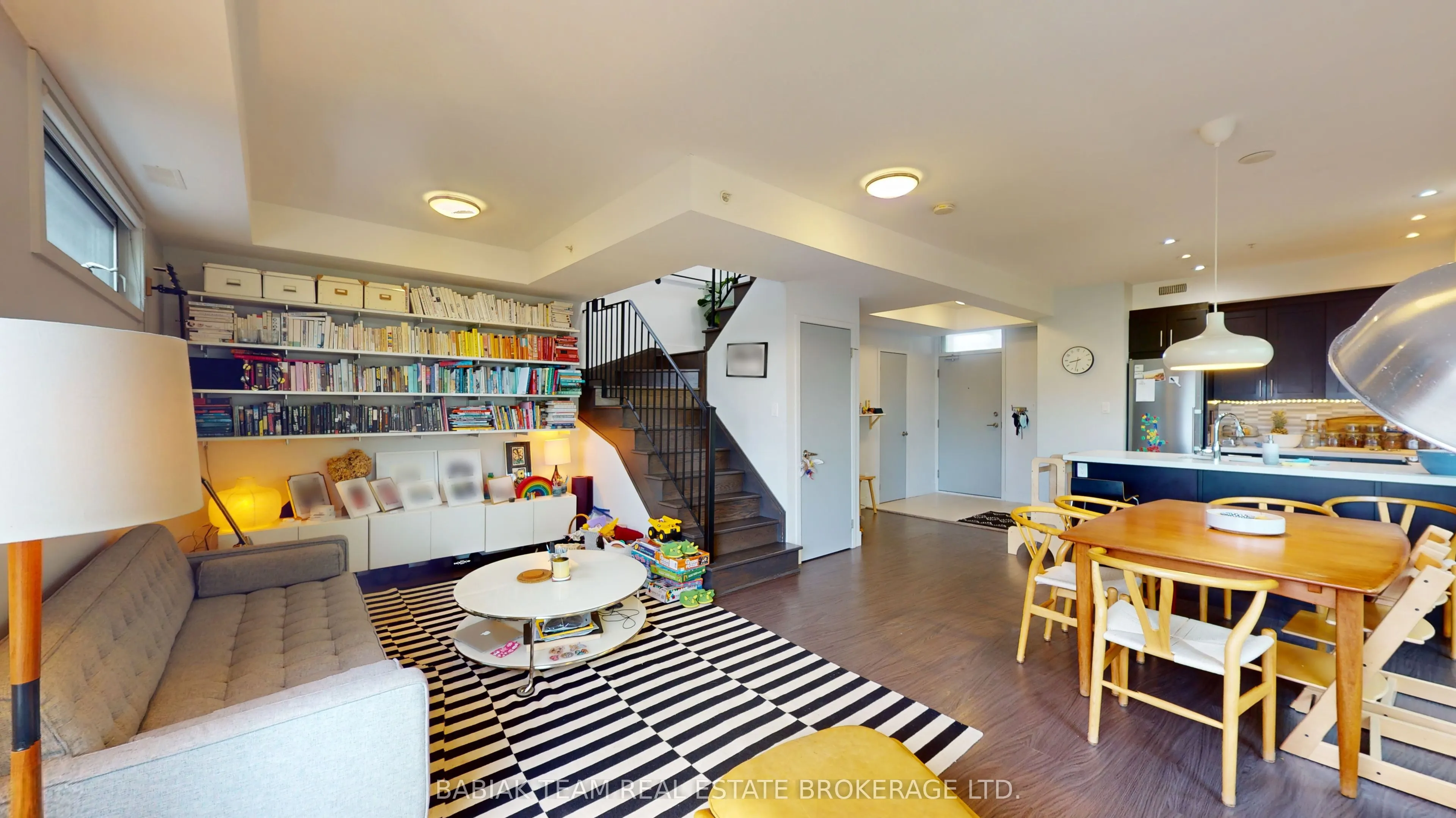 332 High Park Avenue, #306
