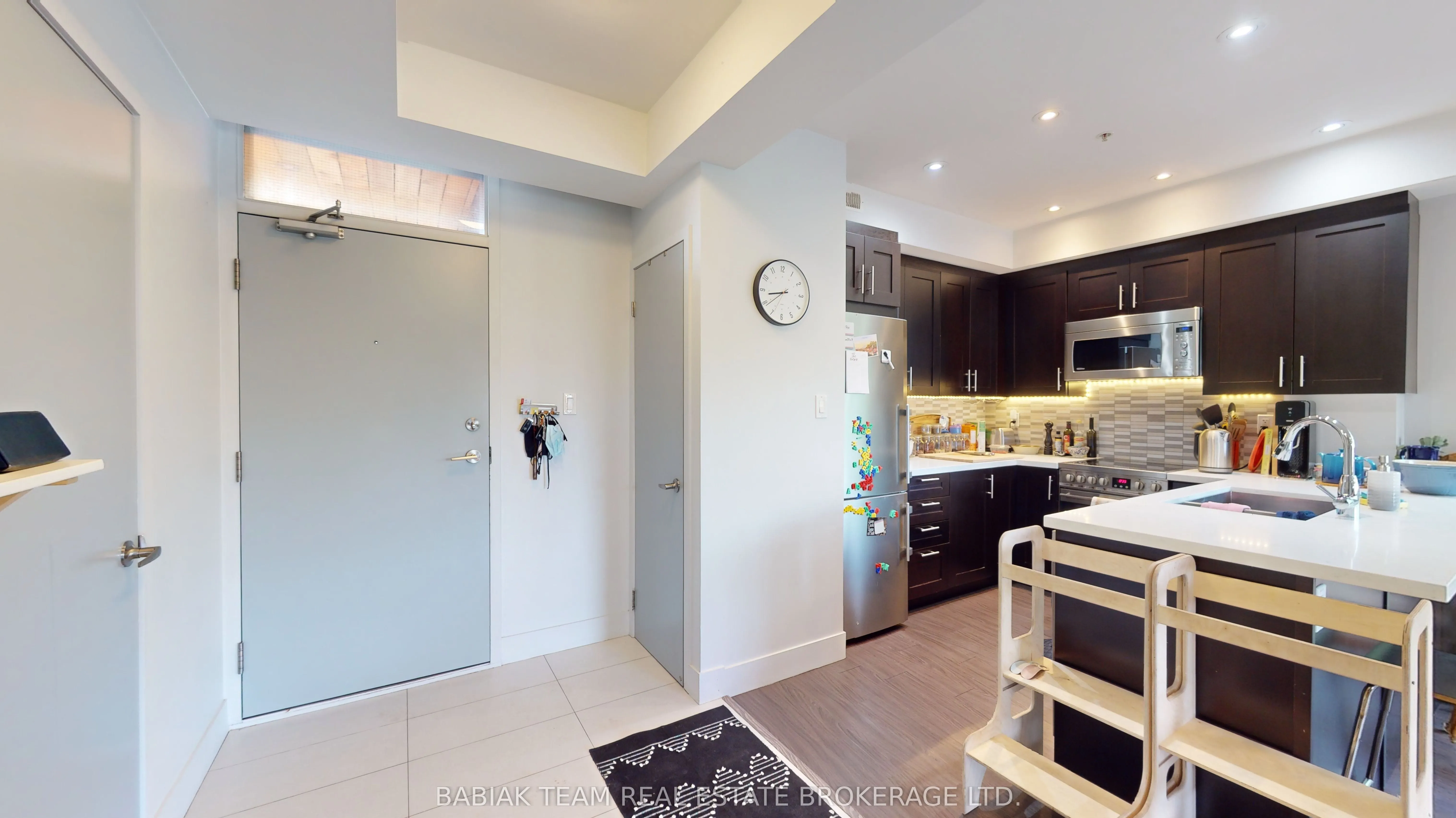 332 High Park Avenue, #306