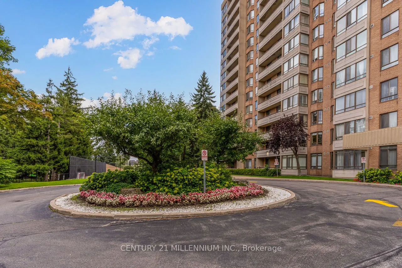 5 Lisa Street, #604