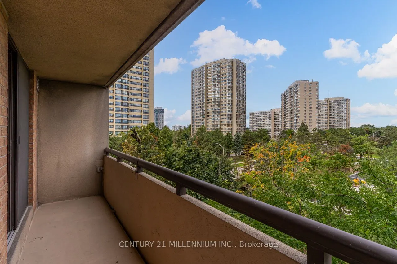 5 Lisa Street, #604