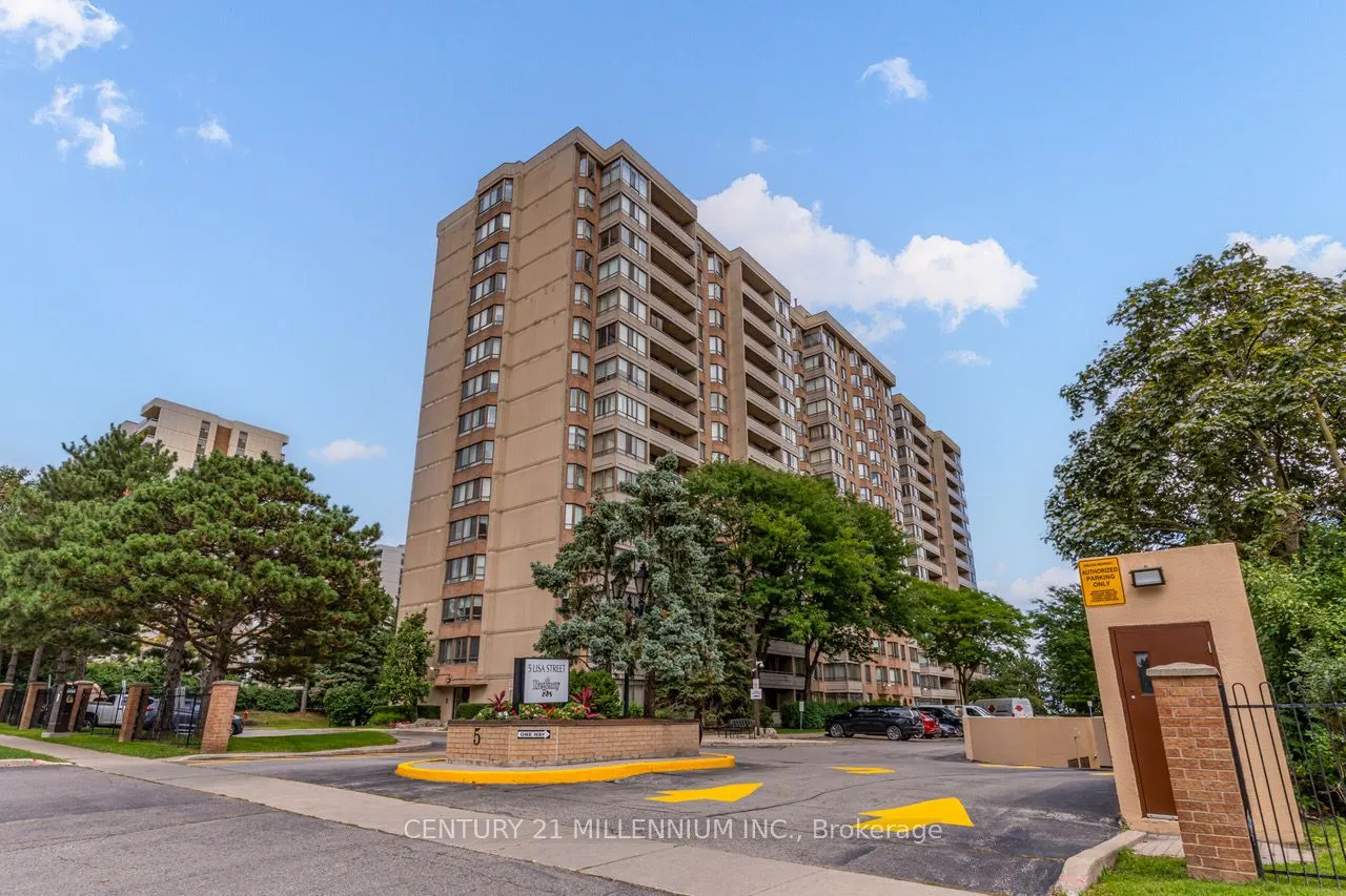 5 Lisa Street, #604