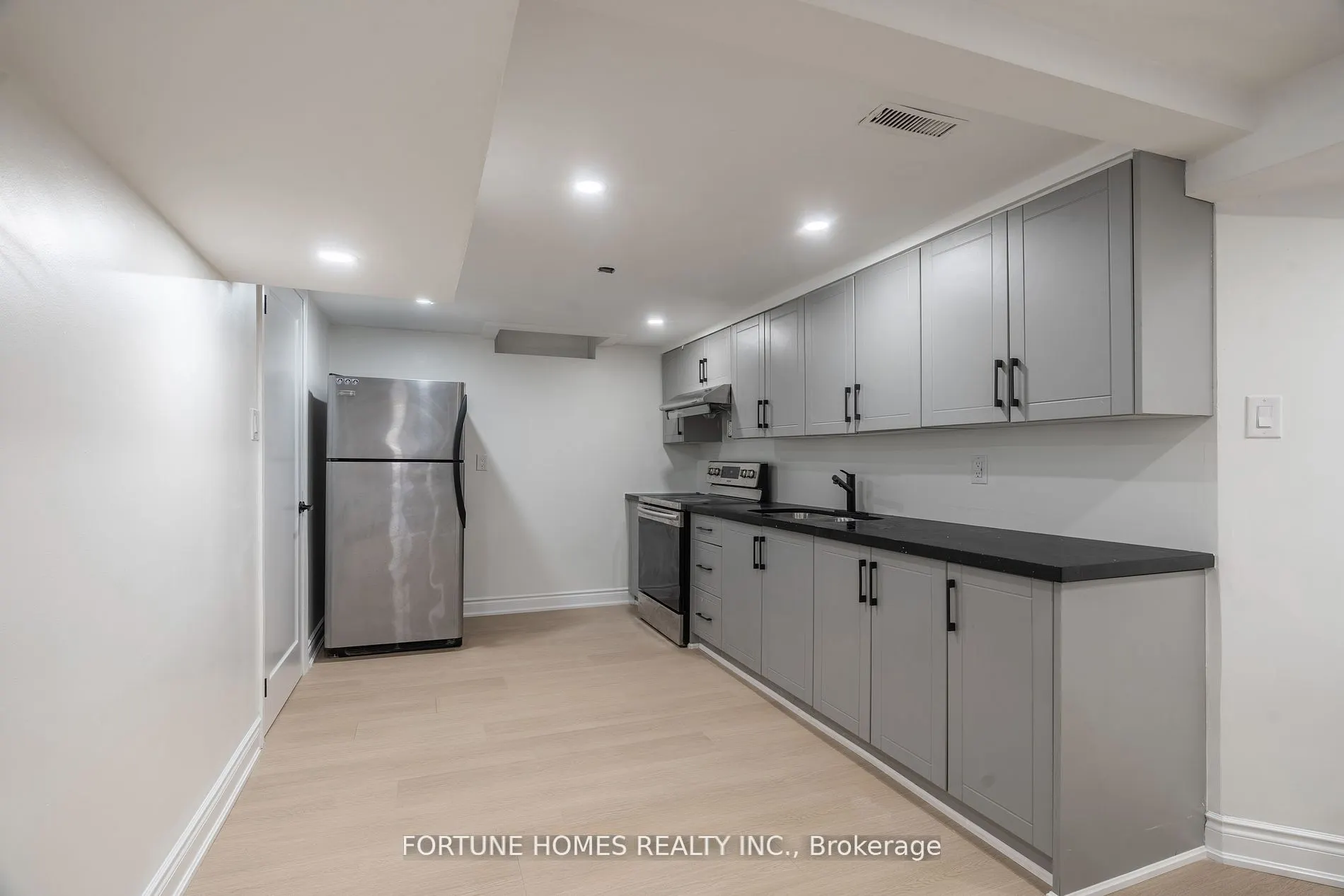 31 Ortona Drive