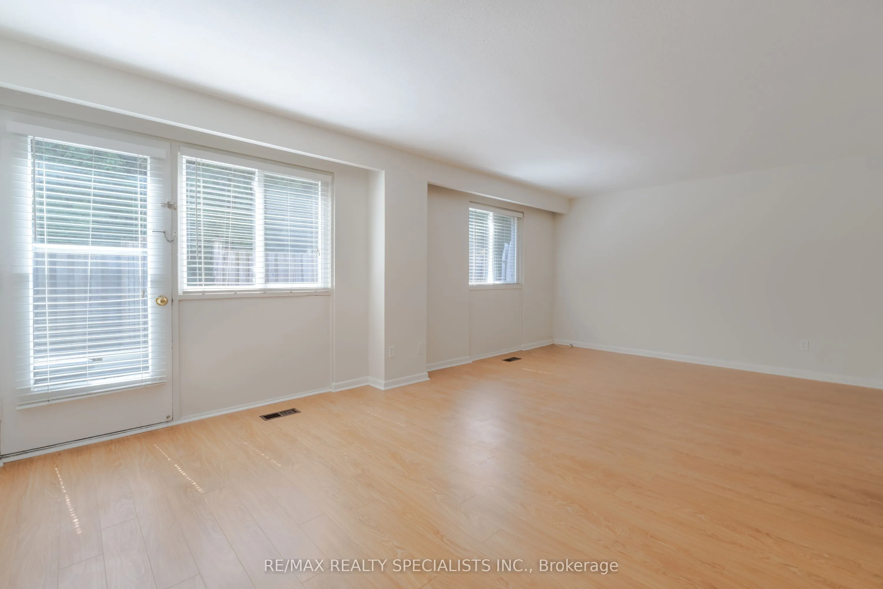 3308 The Credit Woodlands, #20