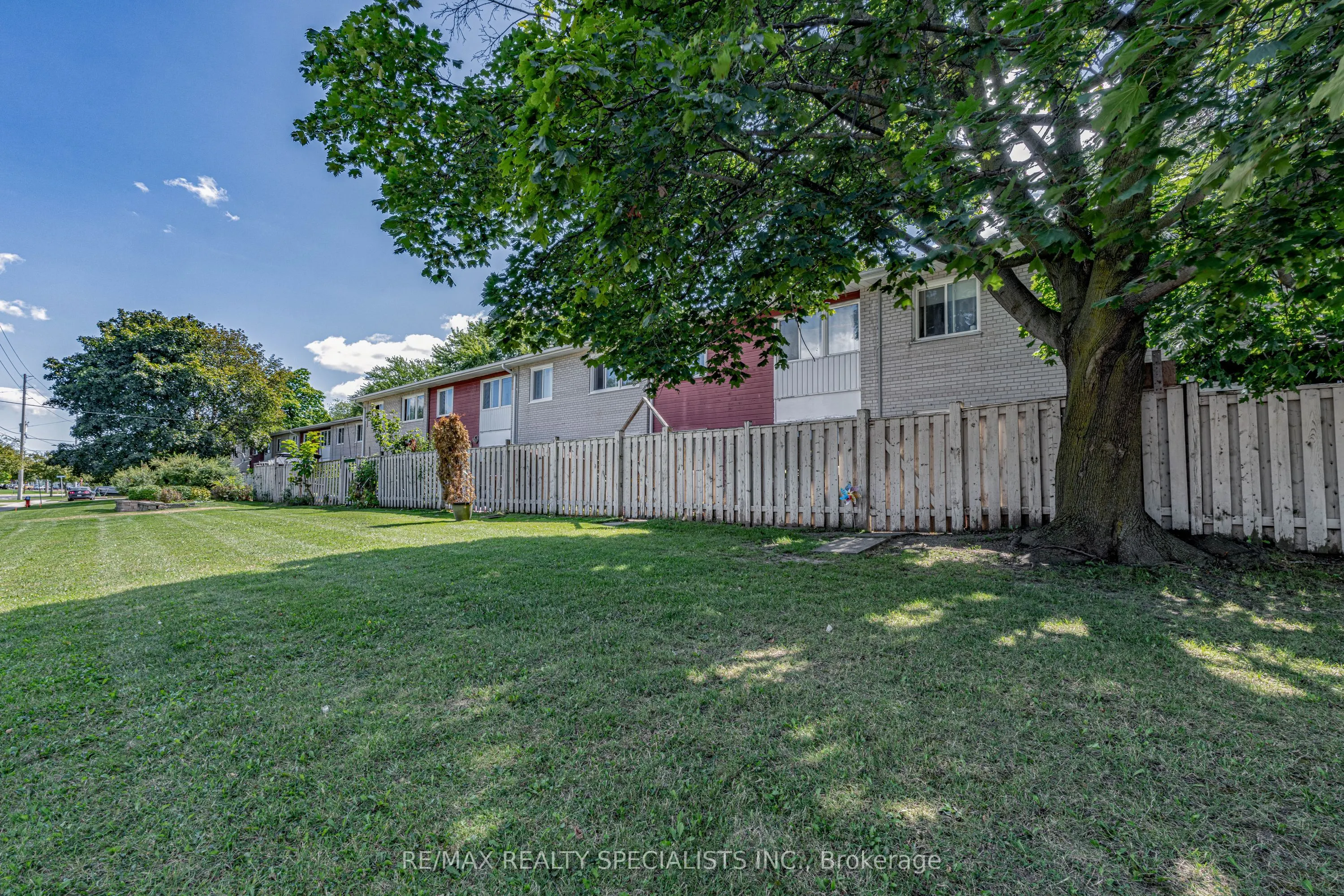 3308 The Credit Woodlands, #20