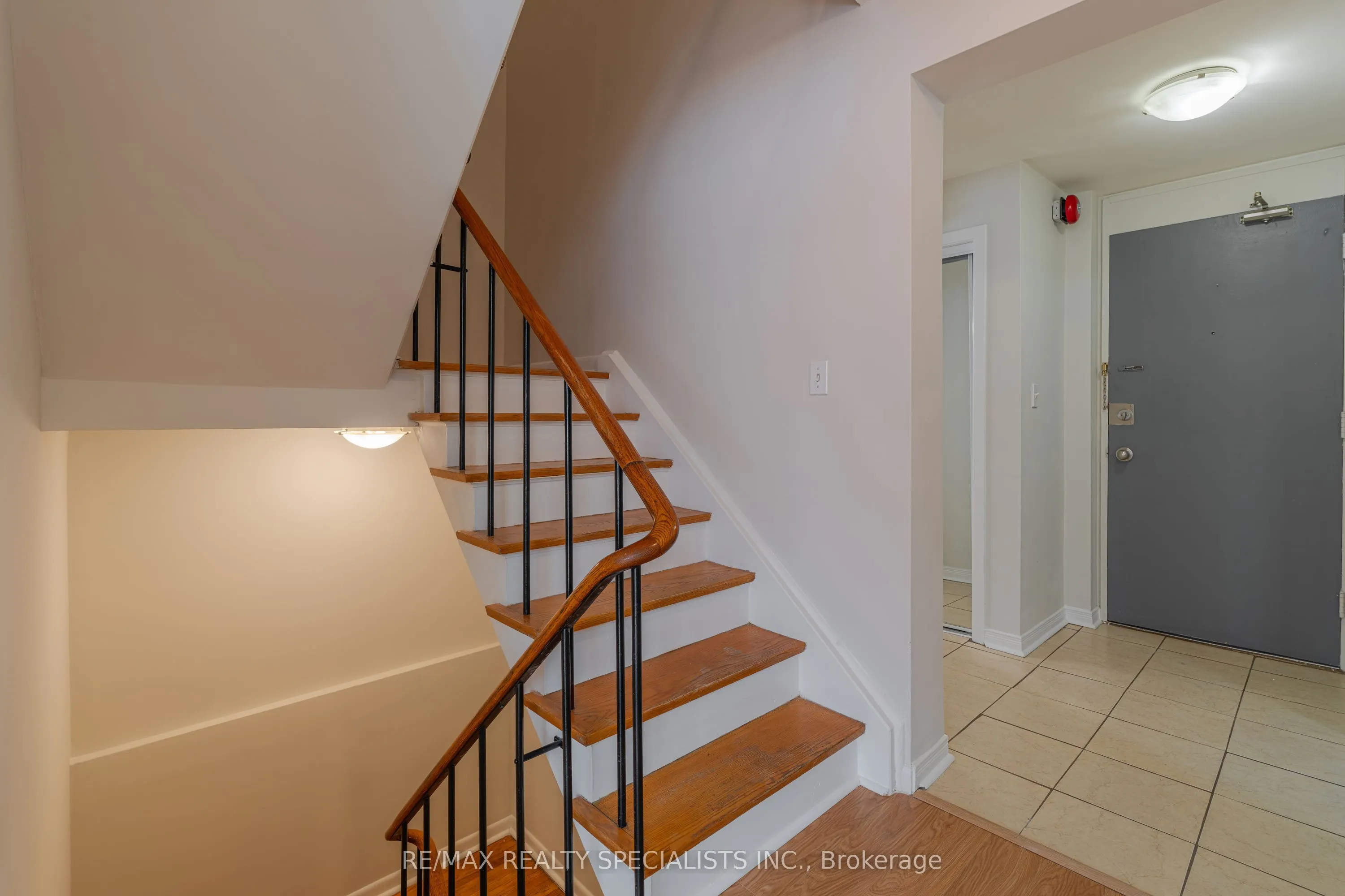 3308 The Credit Woodlands, #20