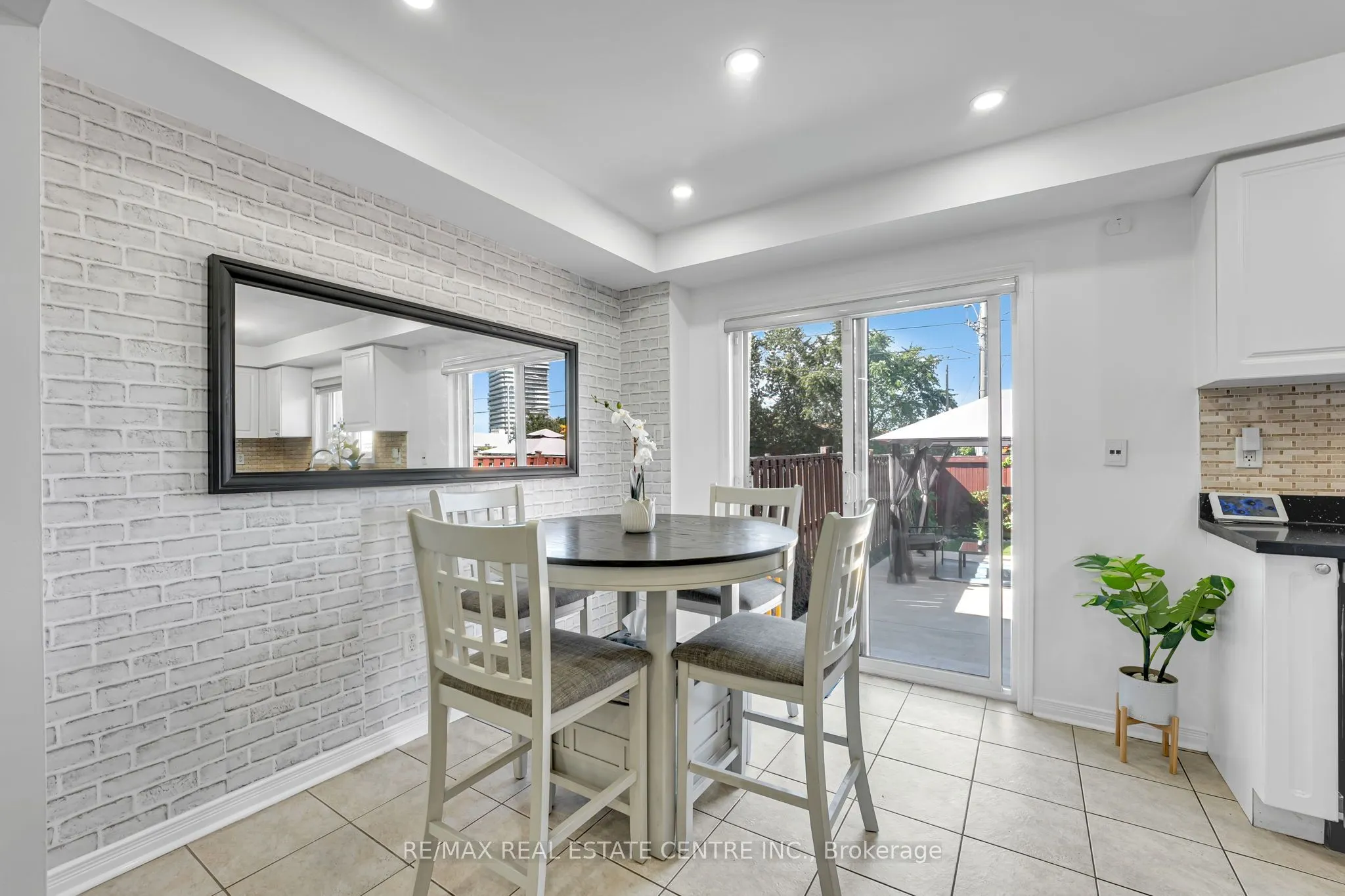 304 Andrews Trail