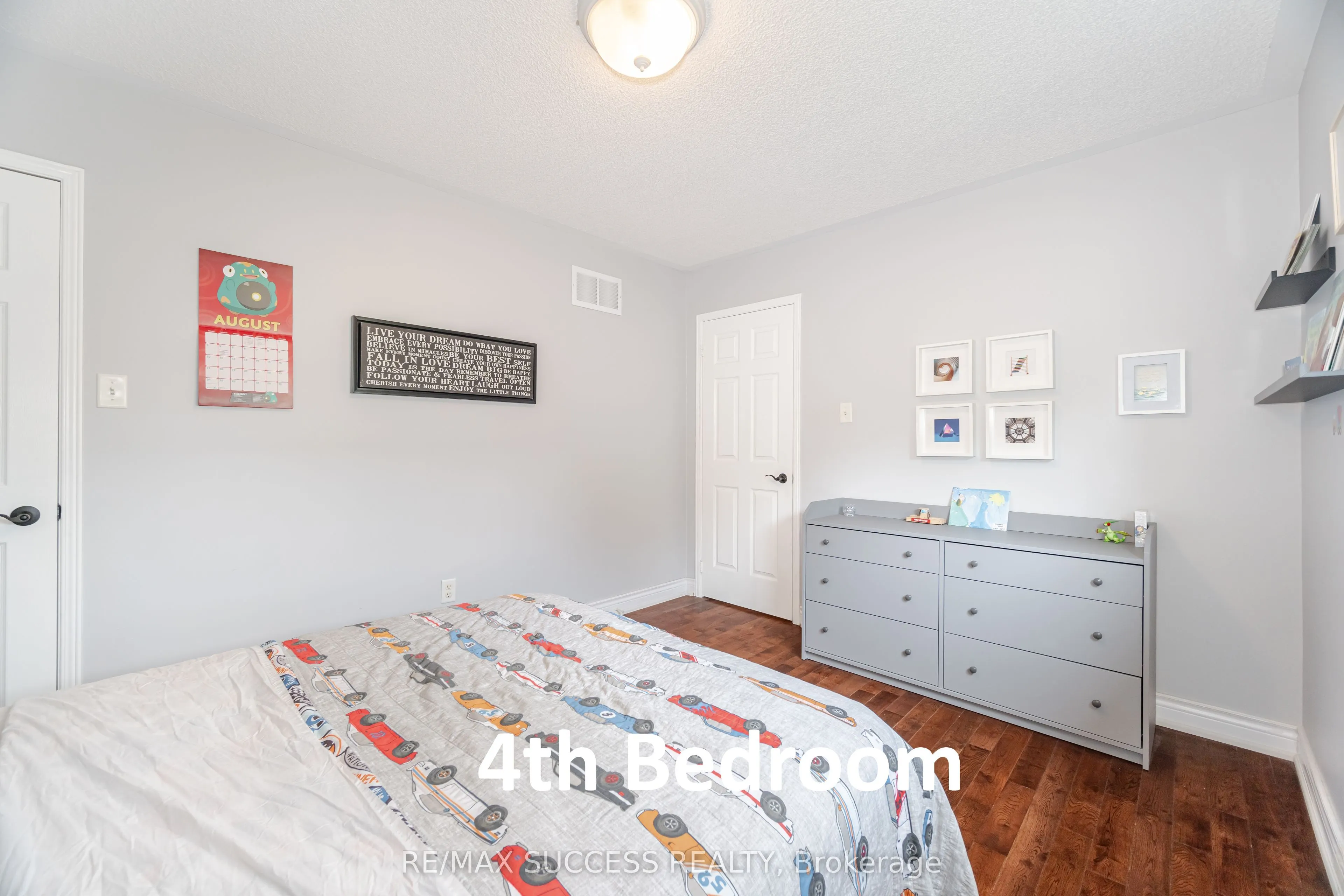 19 Sawston Circle