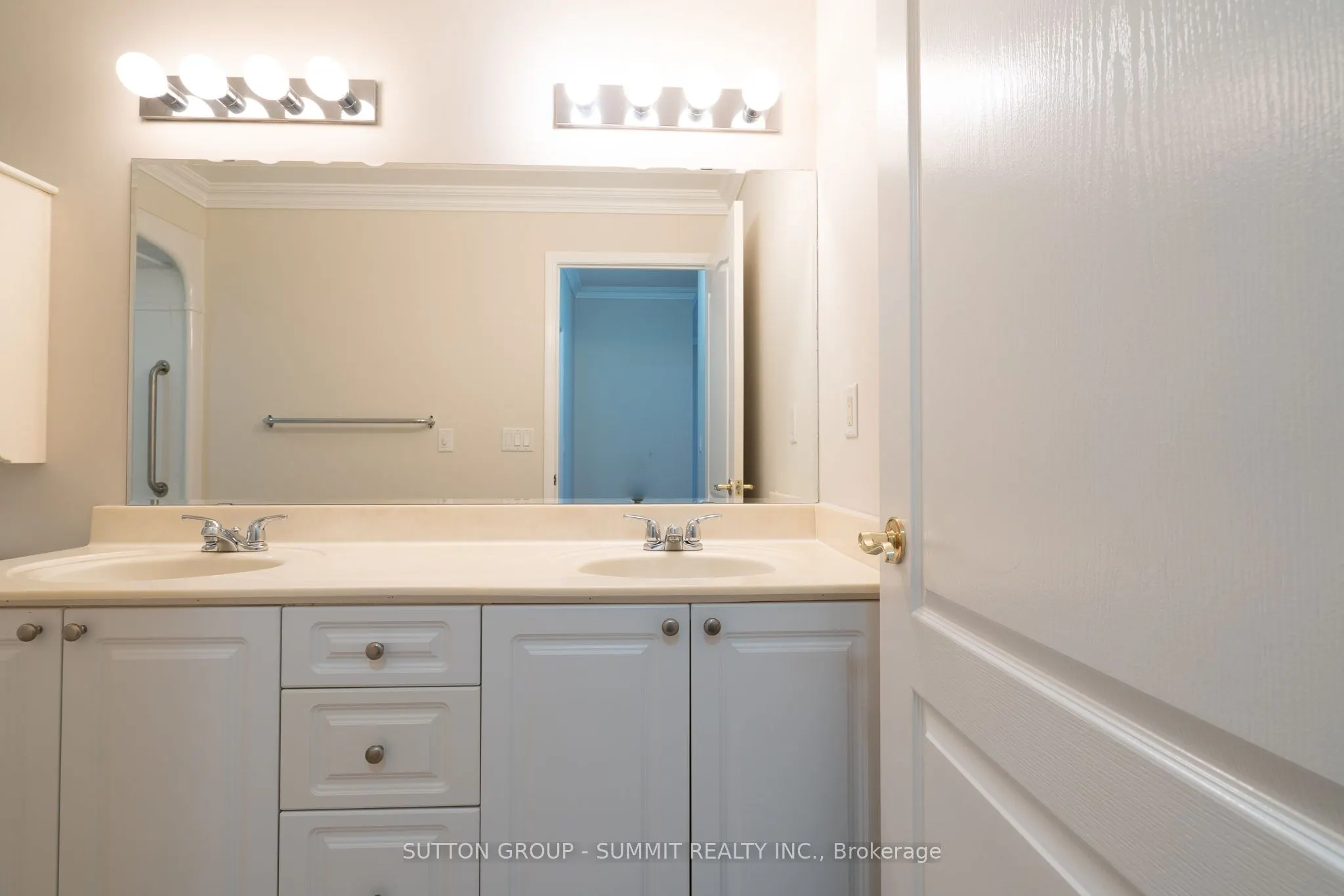 350 Princess Royal Drive S, #202