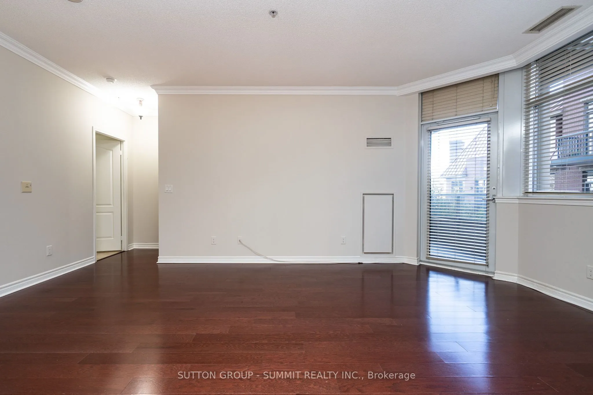 350 Princess Royal Drive S, #202