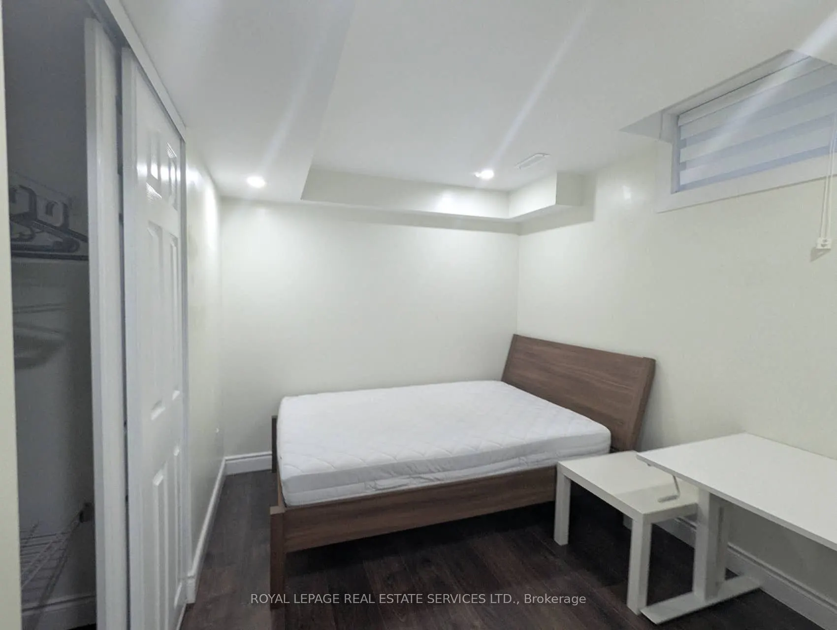 6057 Leeside Crescent, #Basement