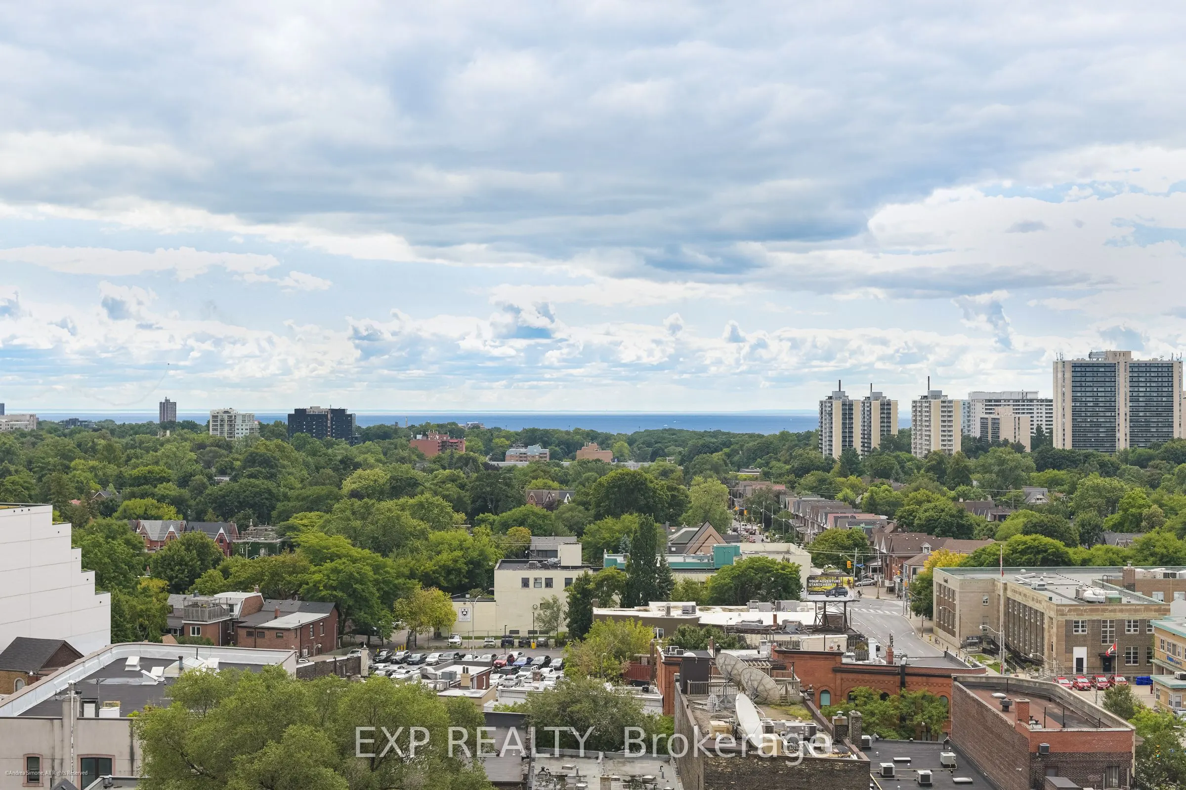 60 Heintzman Street, #1322