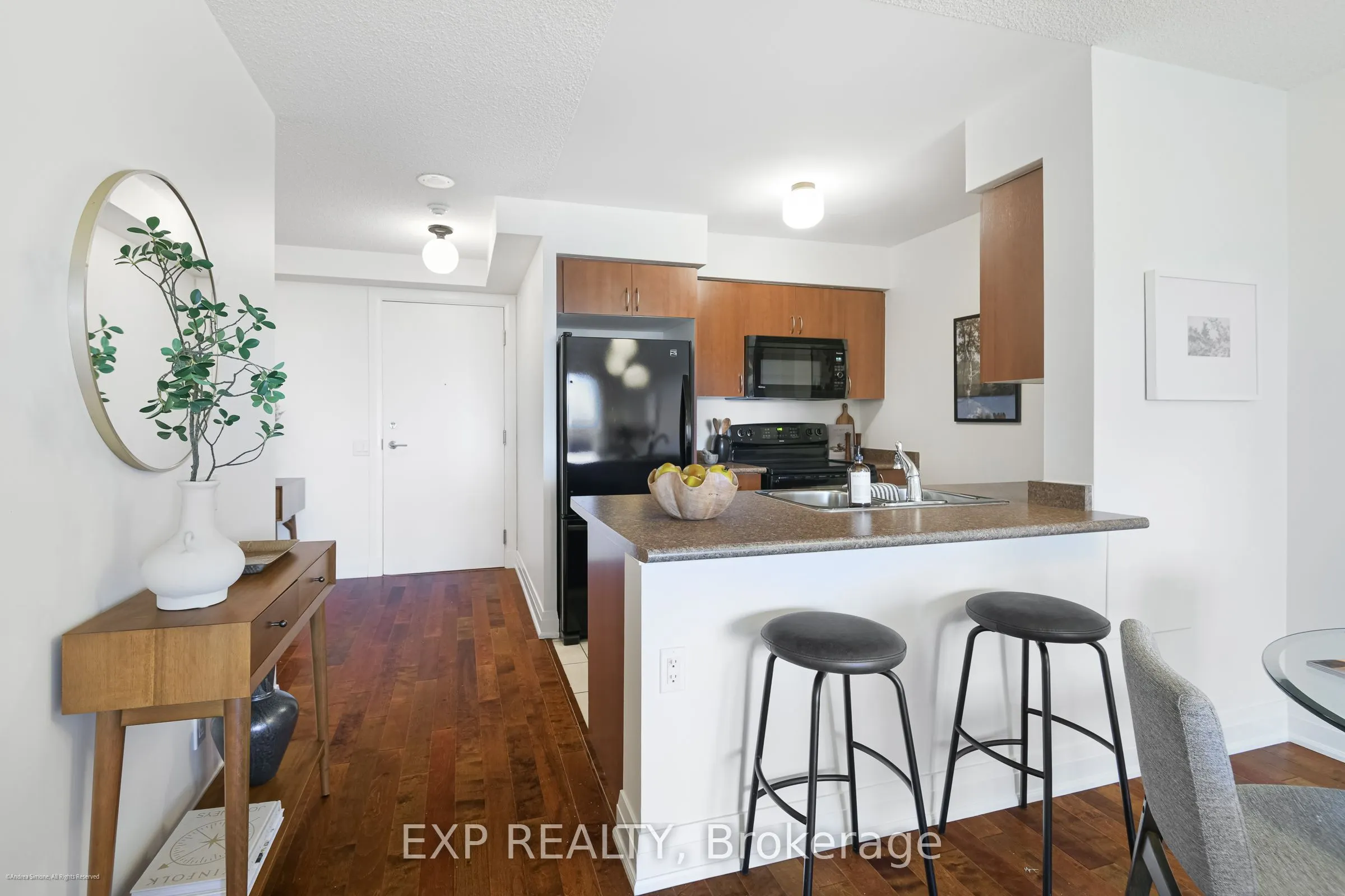60 Heintzman Street, #1322