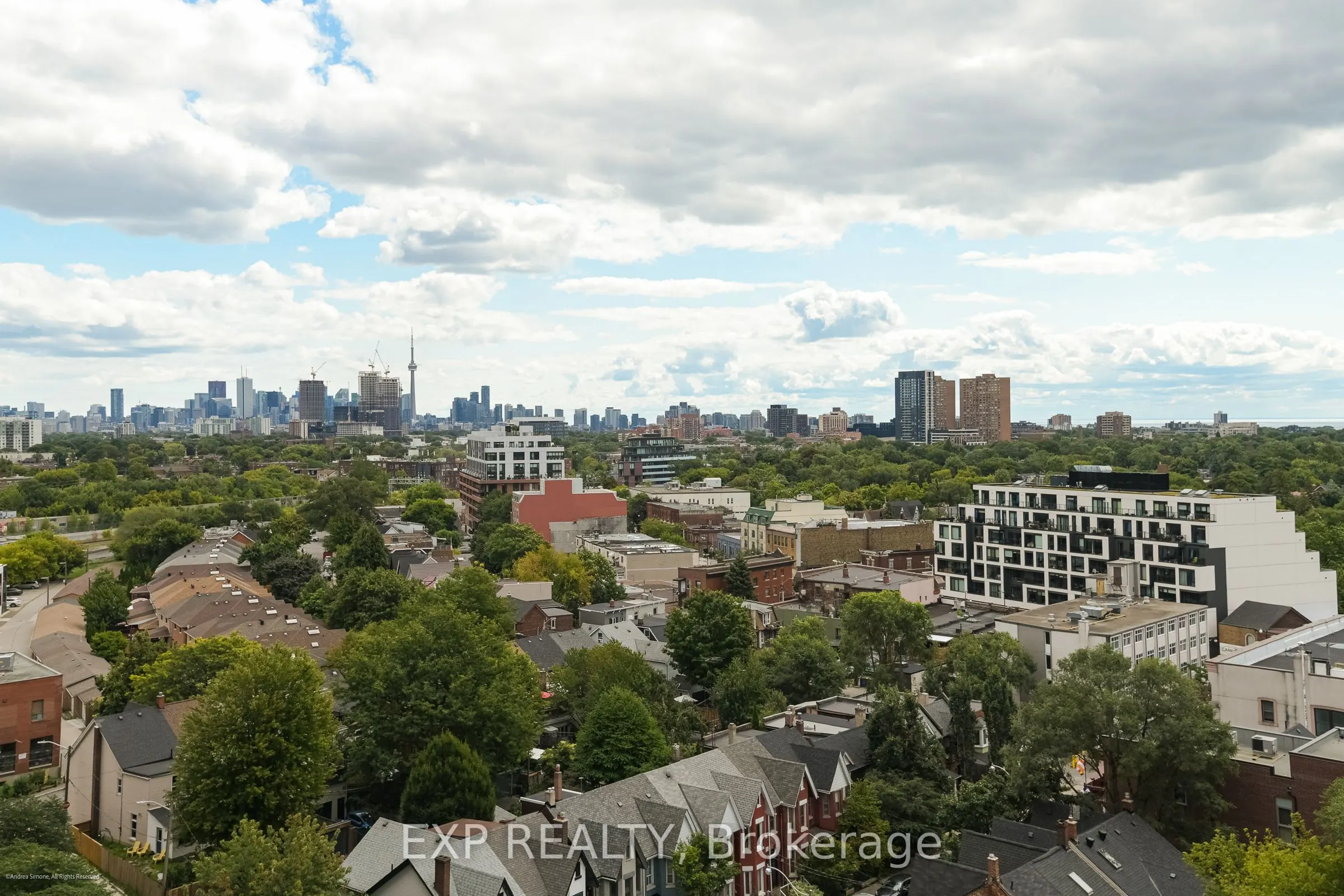 60 Heintzman Street, #1322