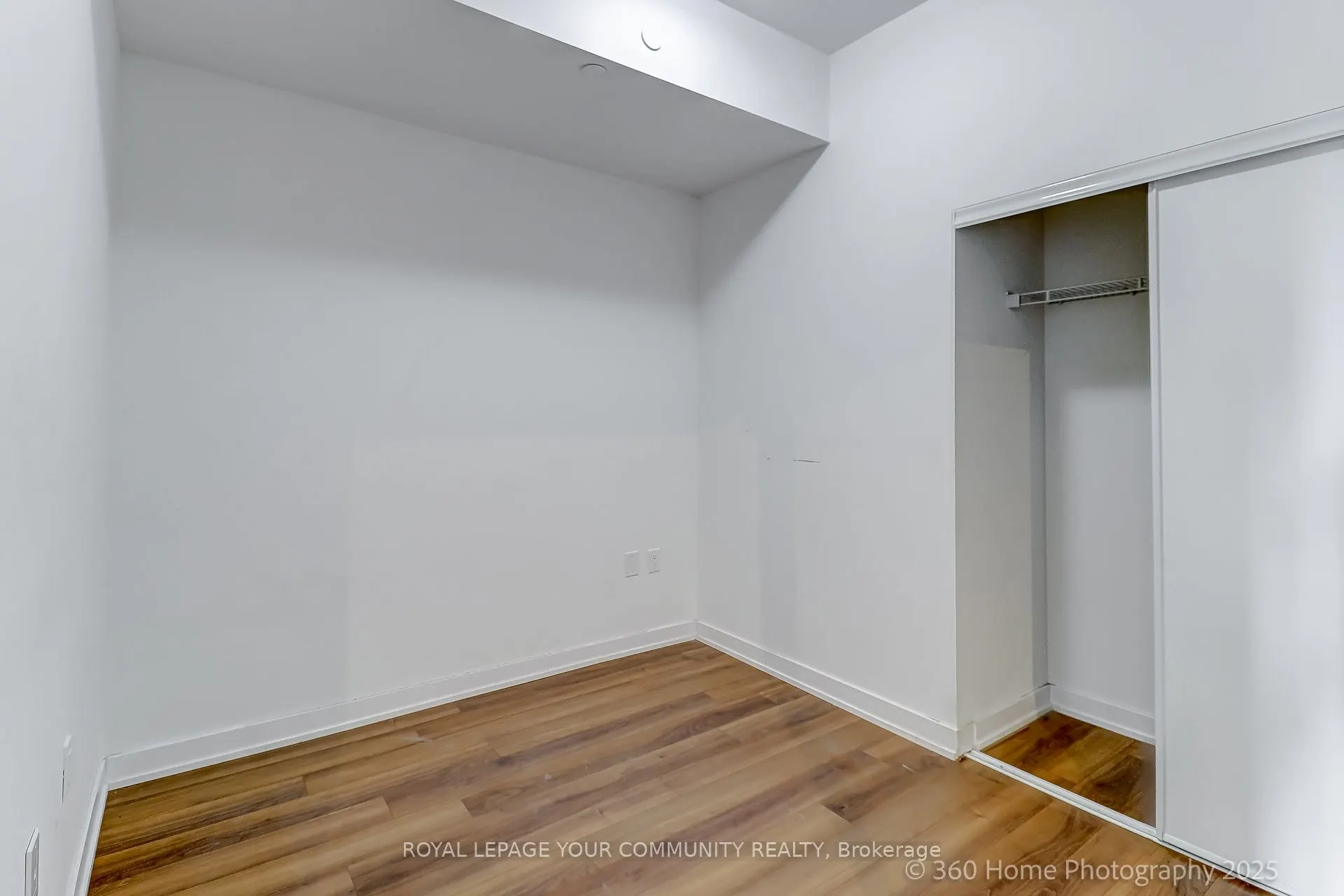 2433 Dufferin Street, #506