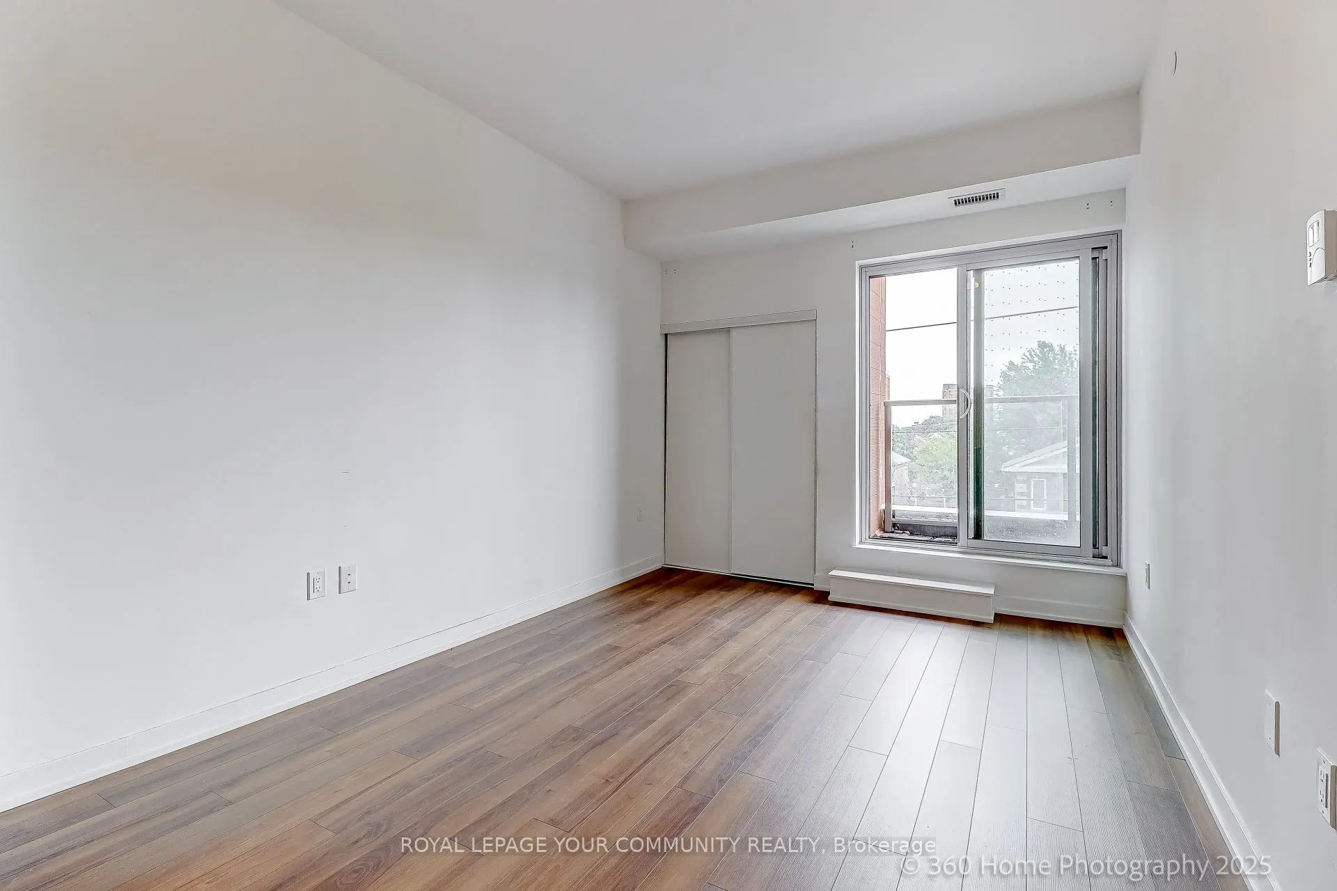 2433 Dufferin Street, #506