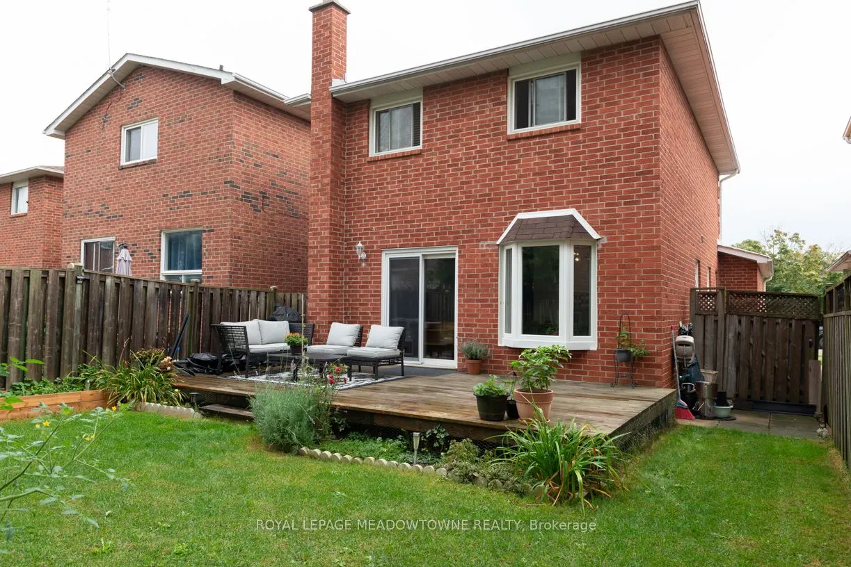 32 Clarridge Court