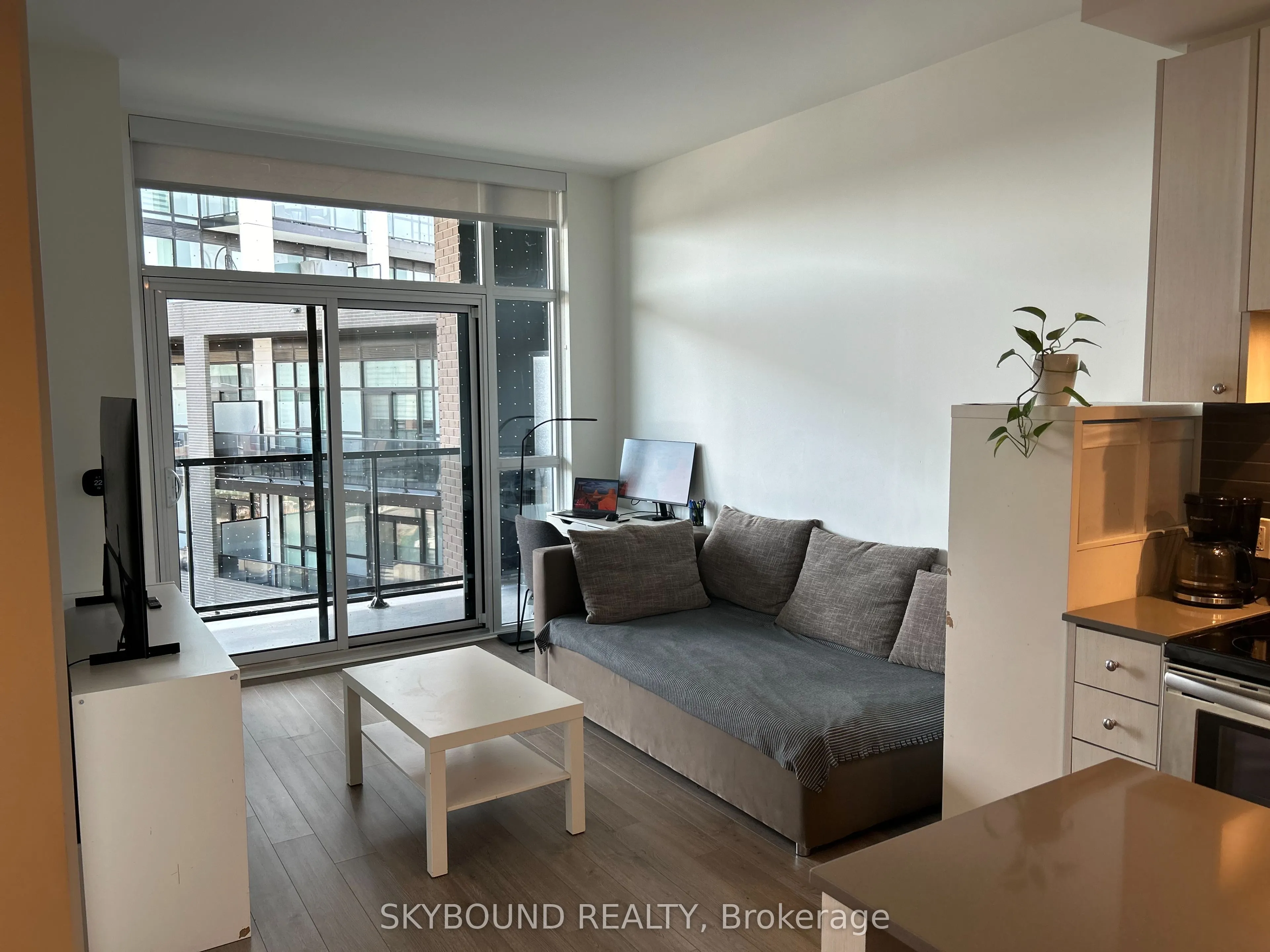 60 George Butchart Drive, #318