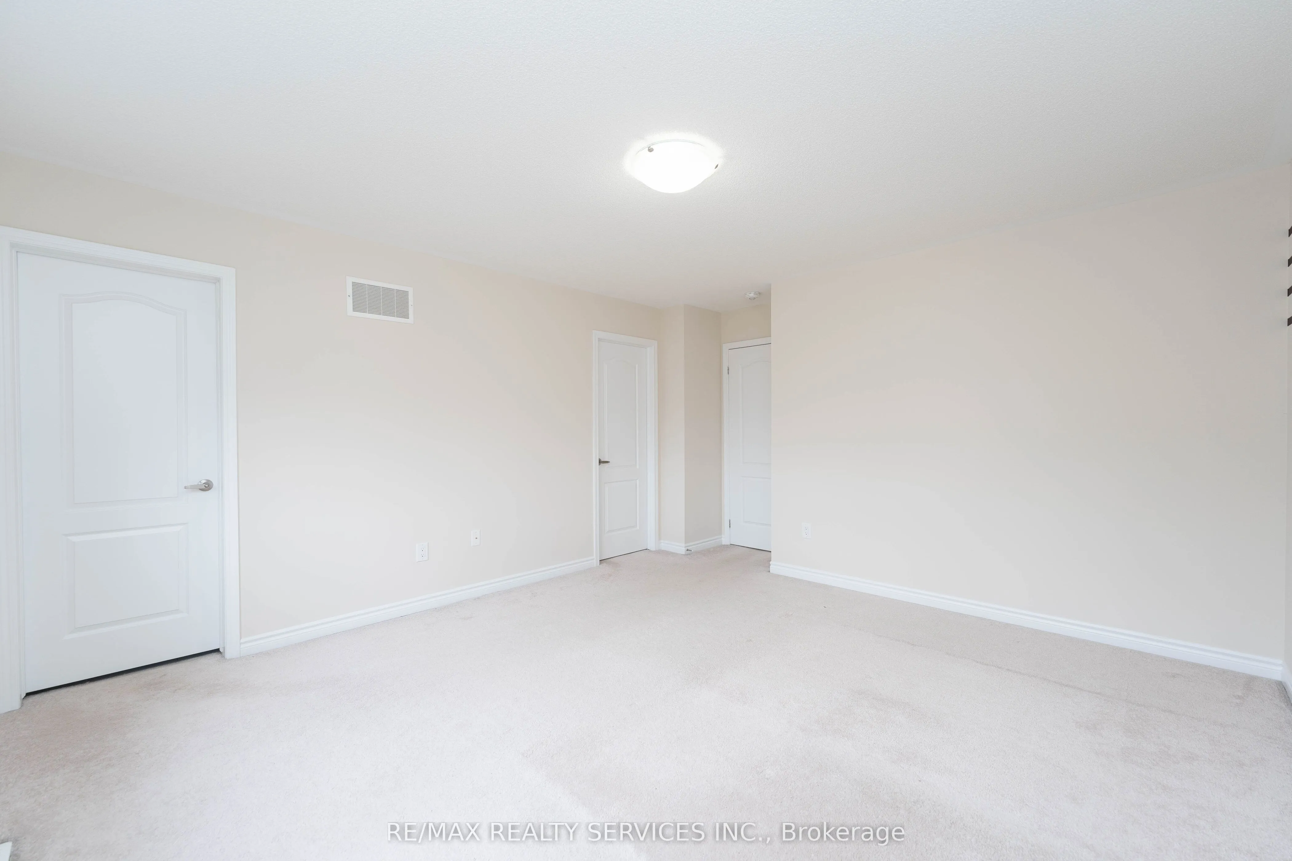 29 Circus Crescent N