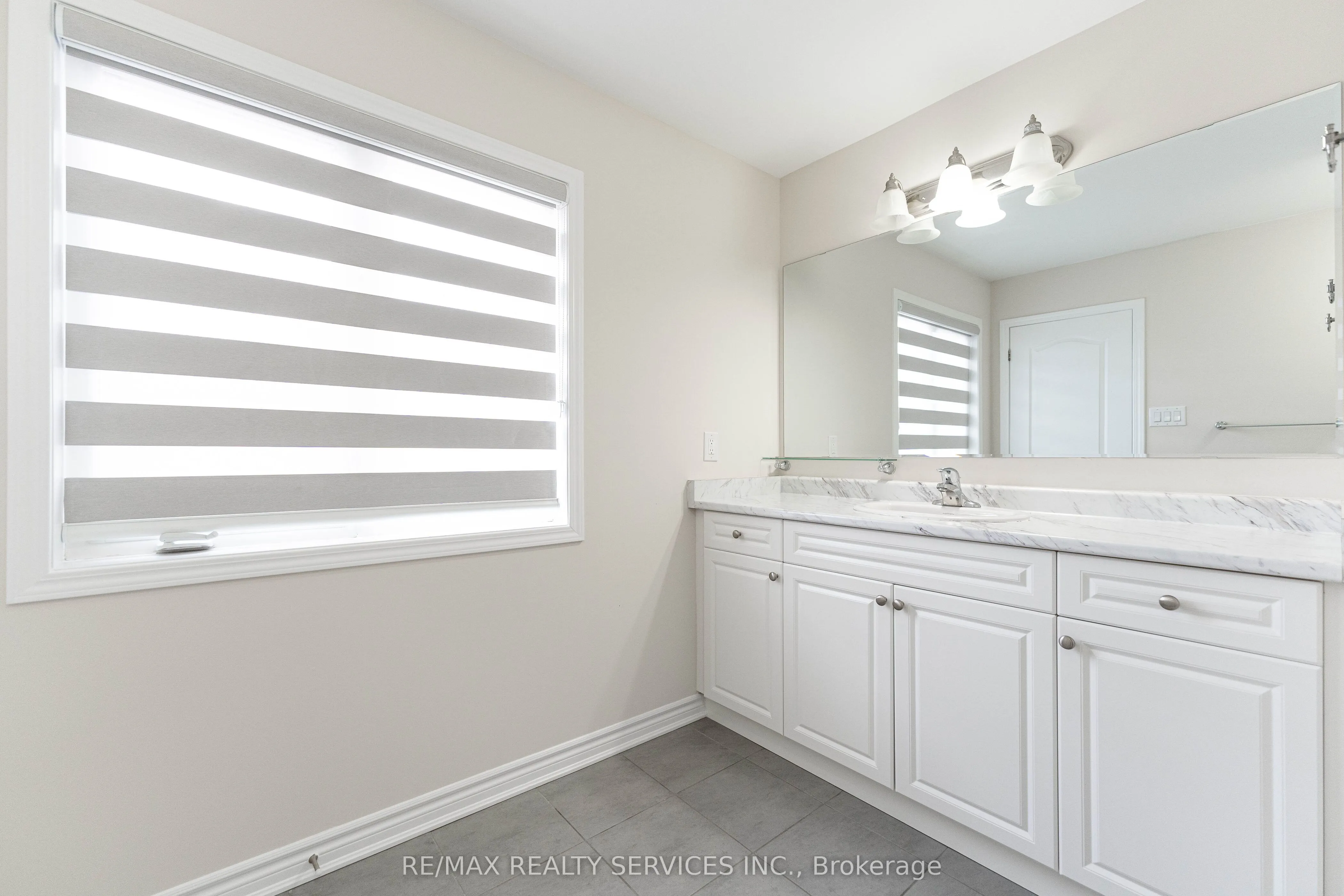 29 Circus Crescent N