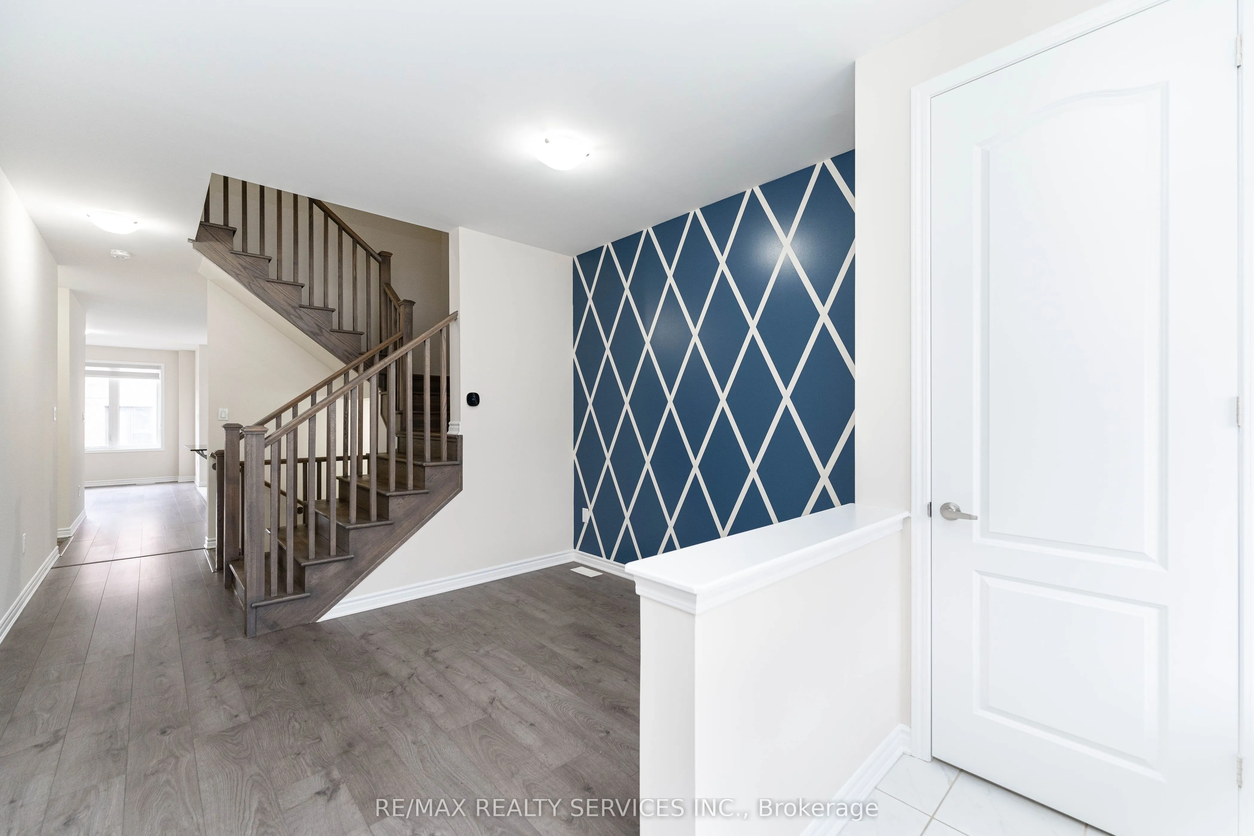 29 Circus Crescent N