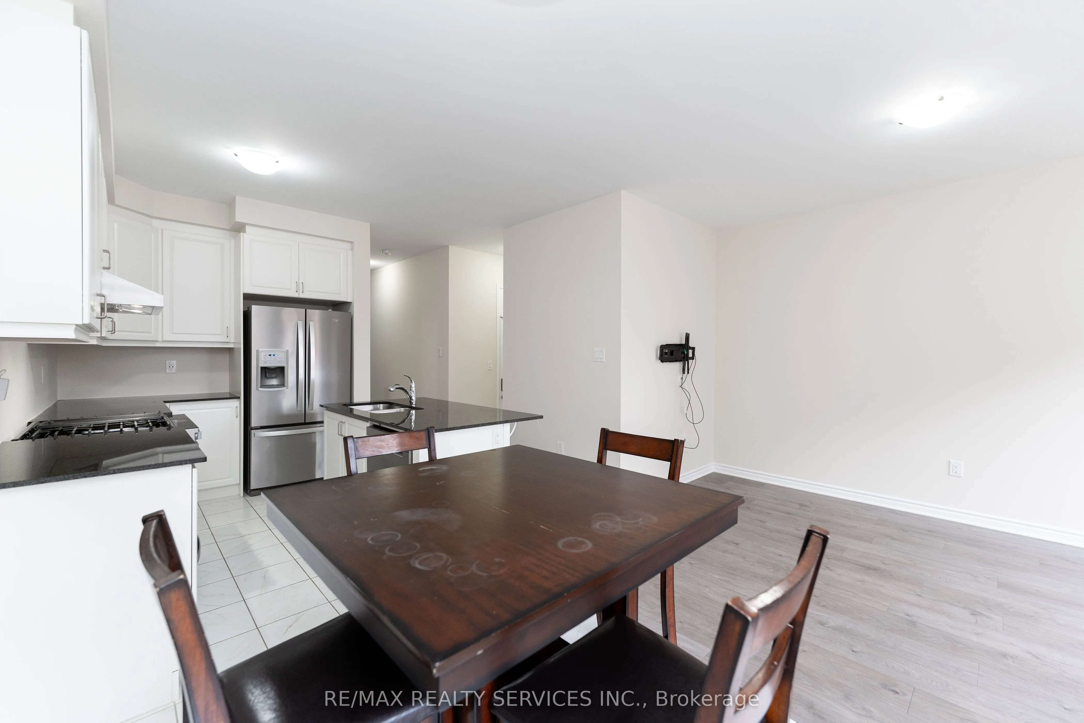 29 Circus Crescent N