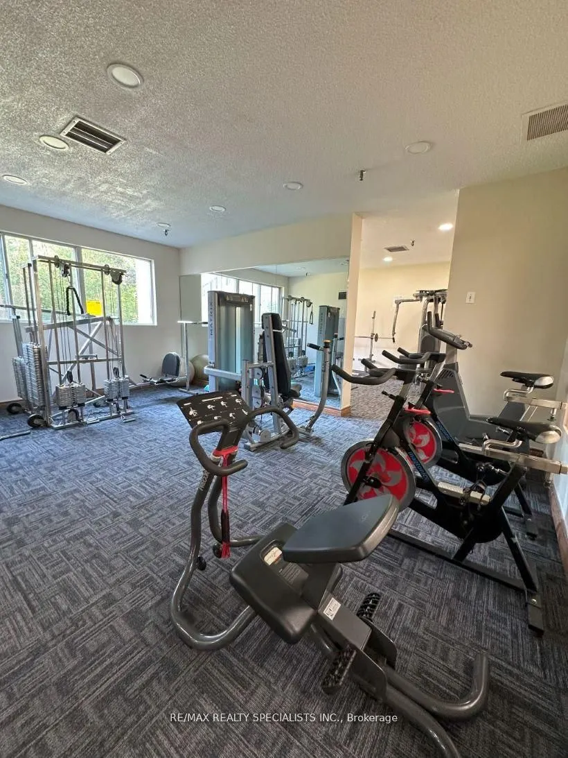 3695 Kaneff Crescent, #212