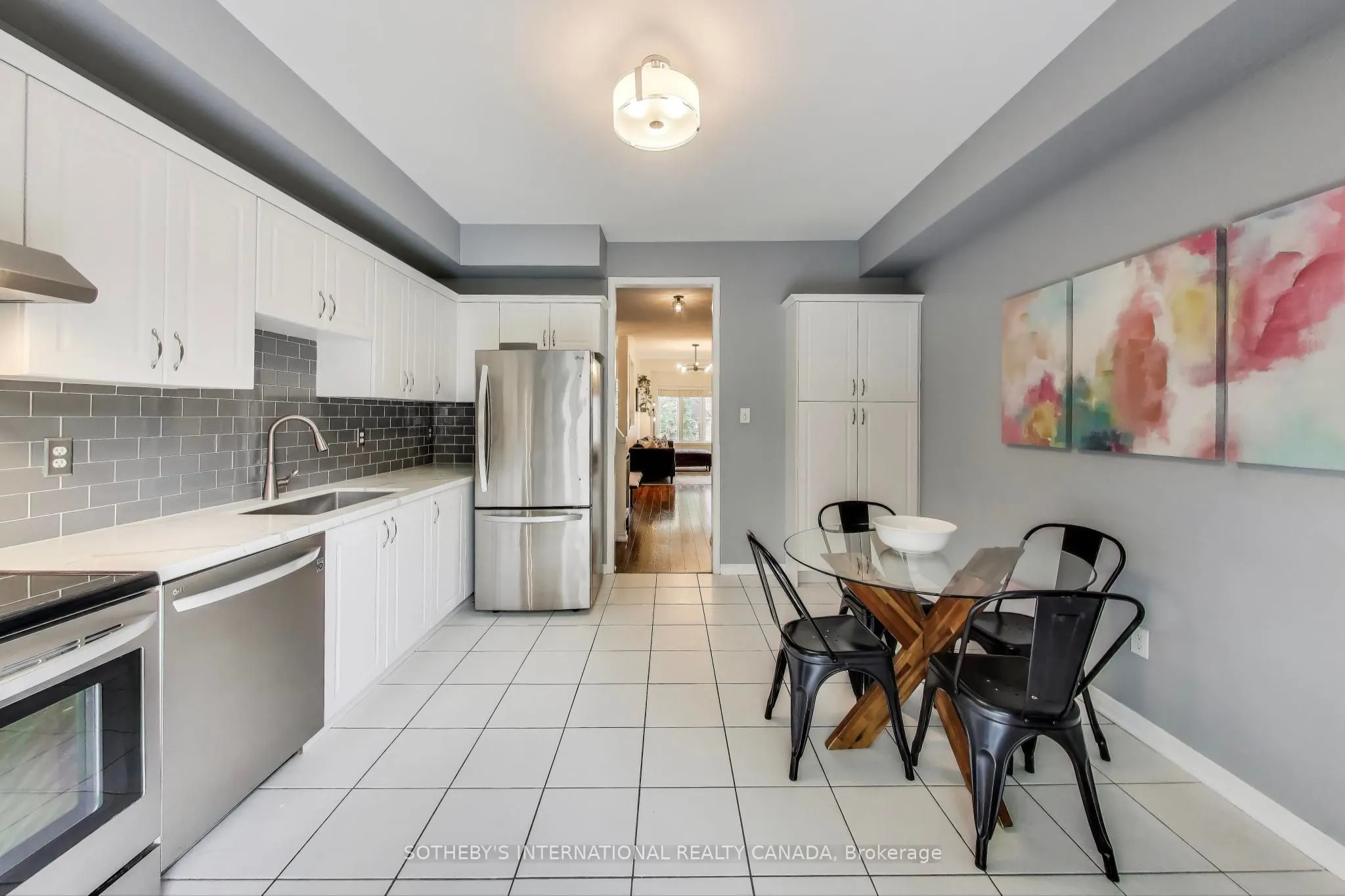 435 Hensall Circle, #17