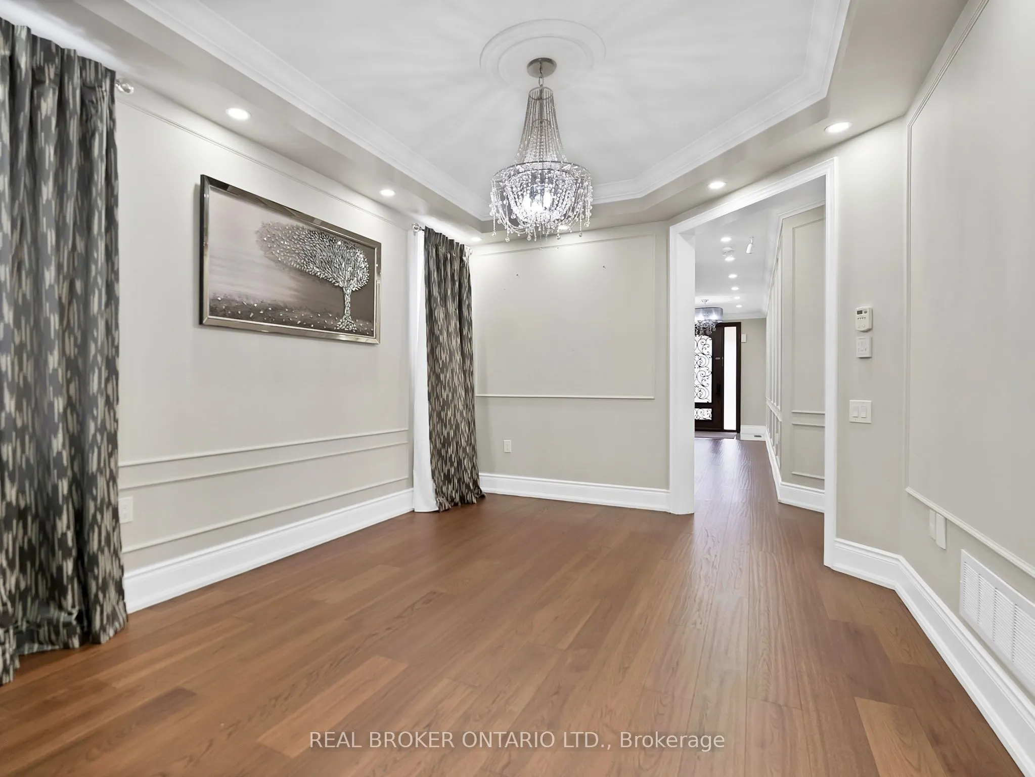 7 Maple Trail Road