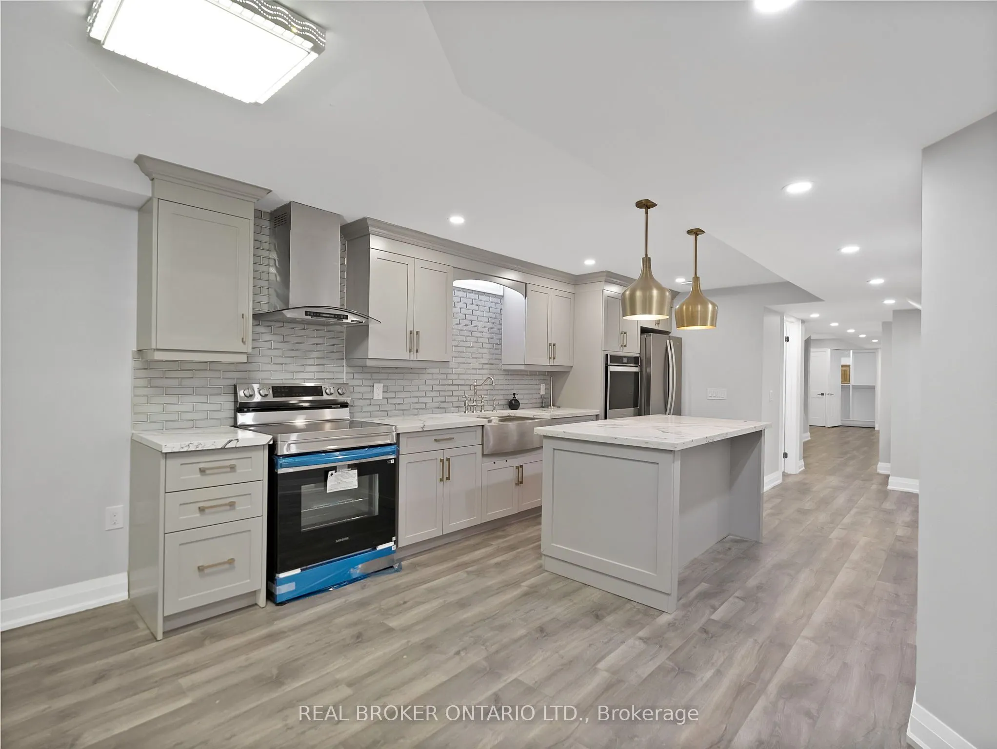 7 Maple Trail Road