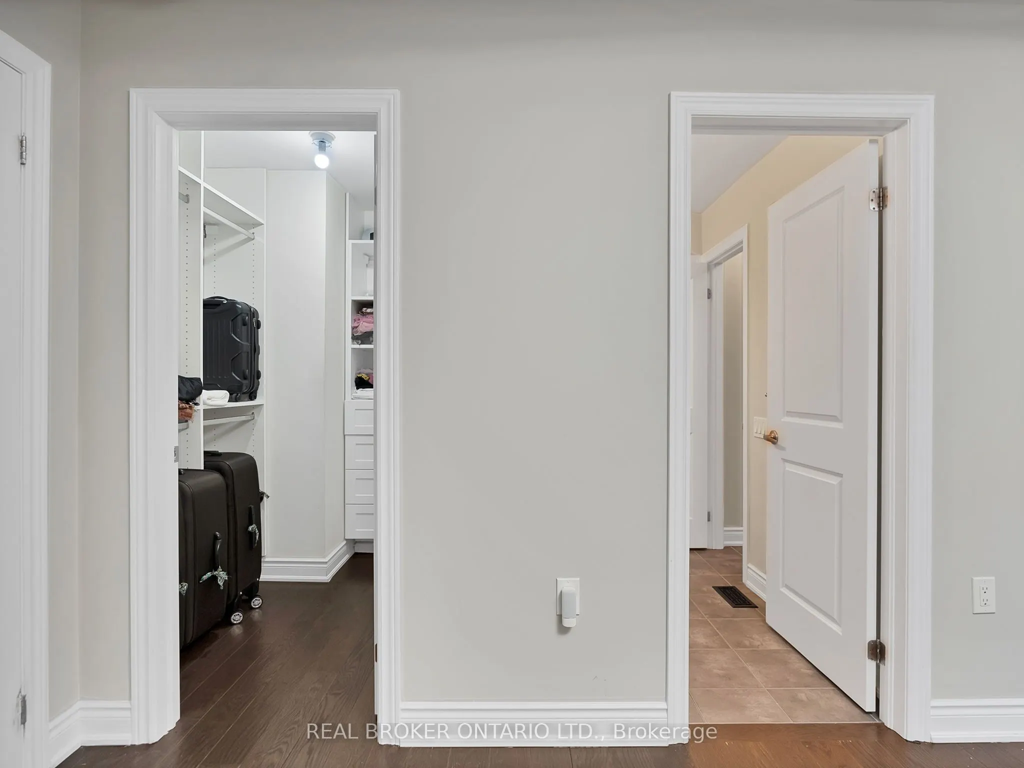 7 Maple Trail Road