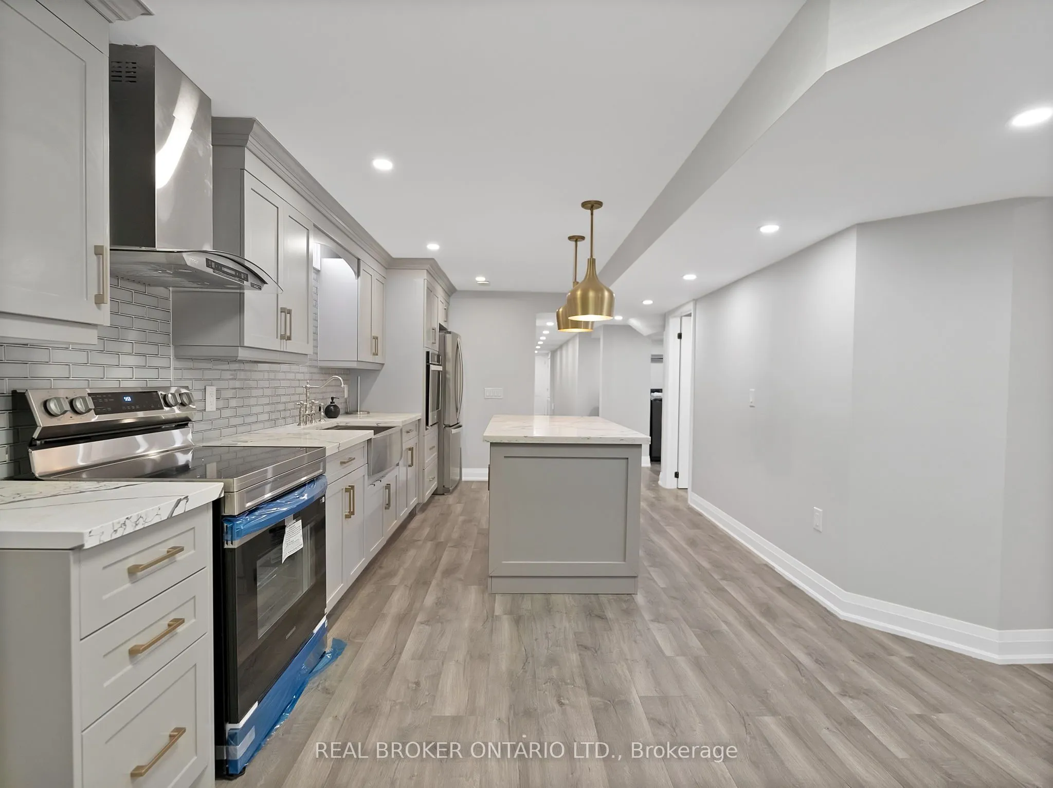 7 Maple Trail Road