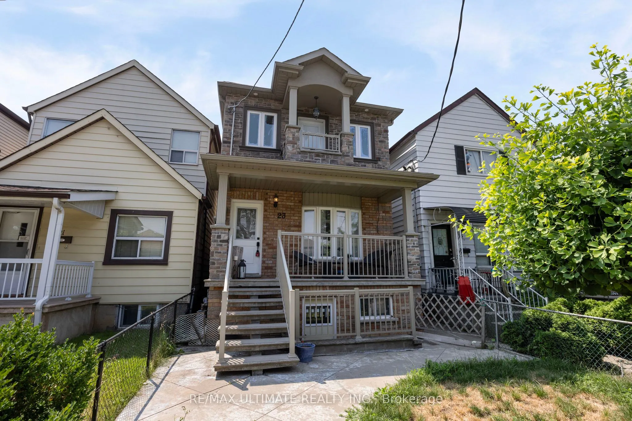 23 Seneca Avenue