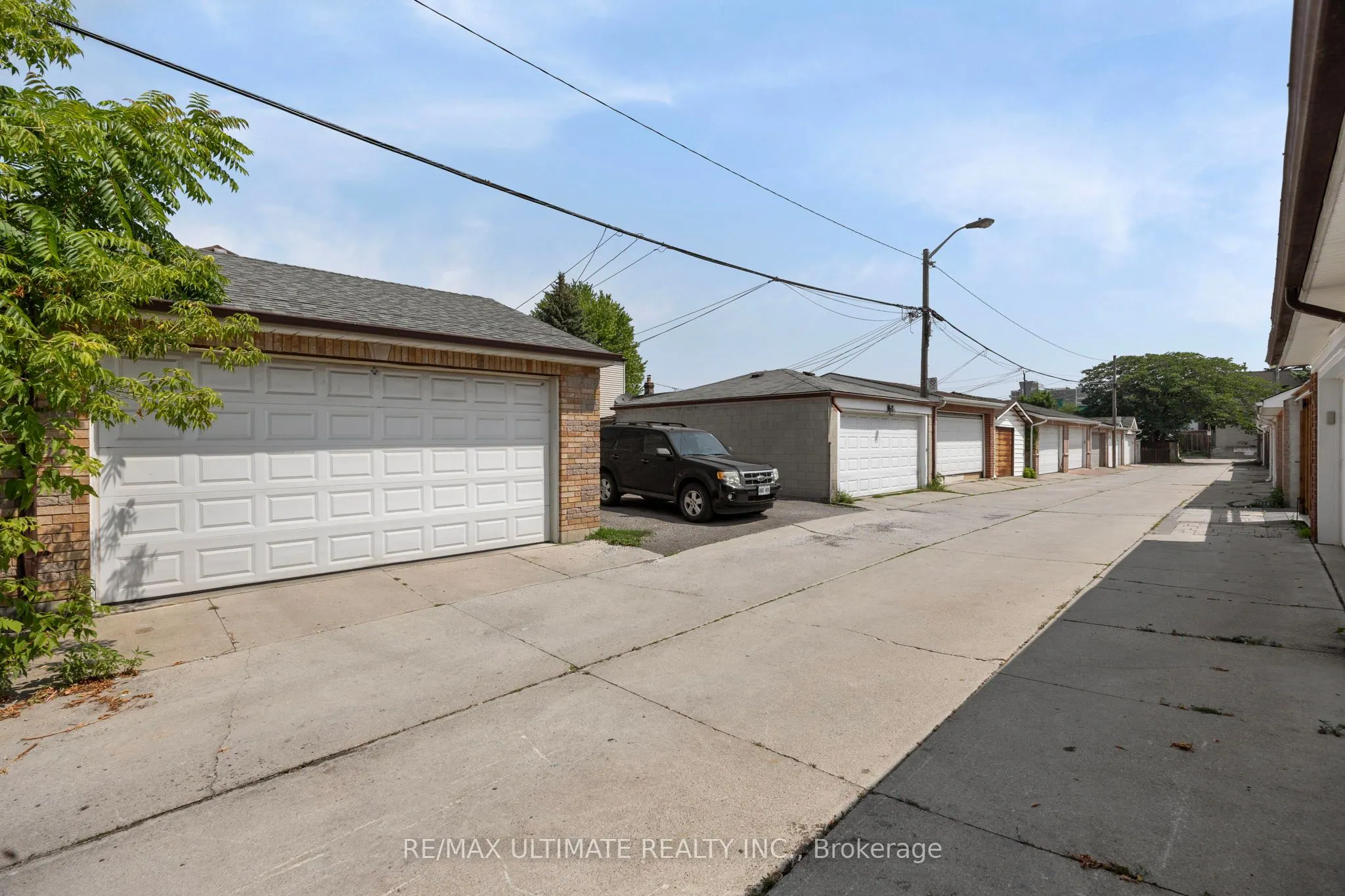 23 Seneca Avenue