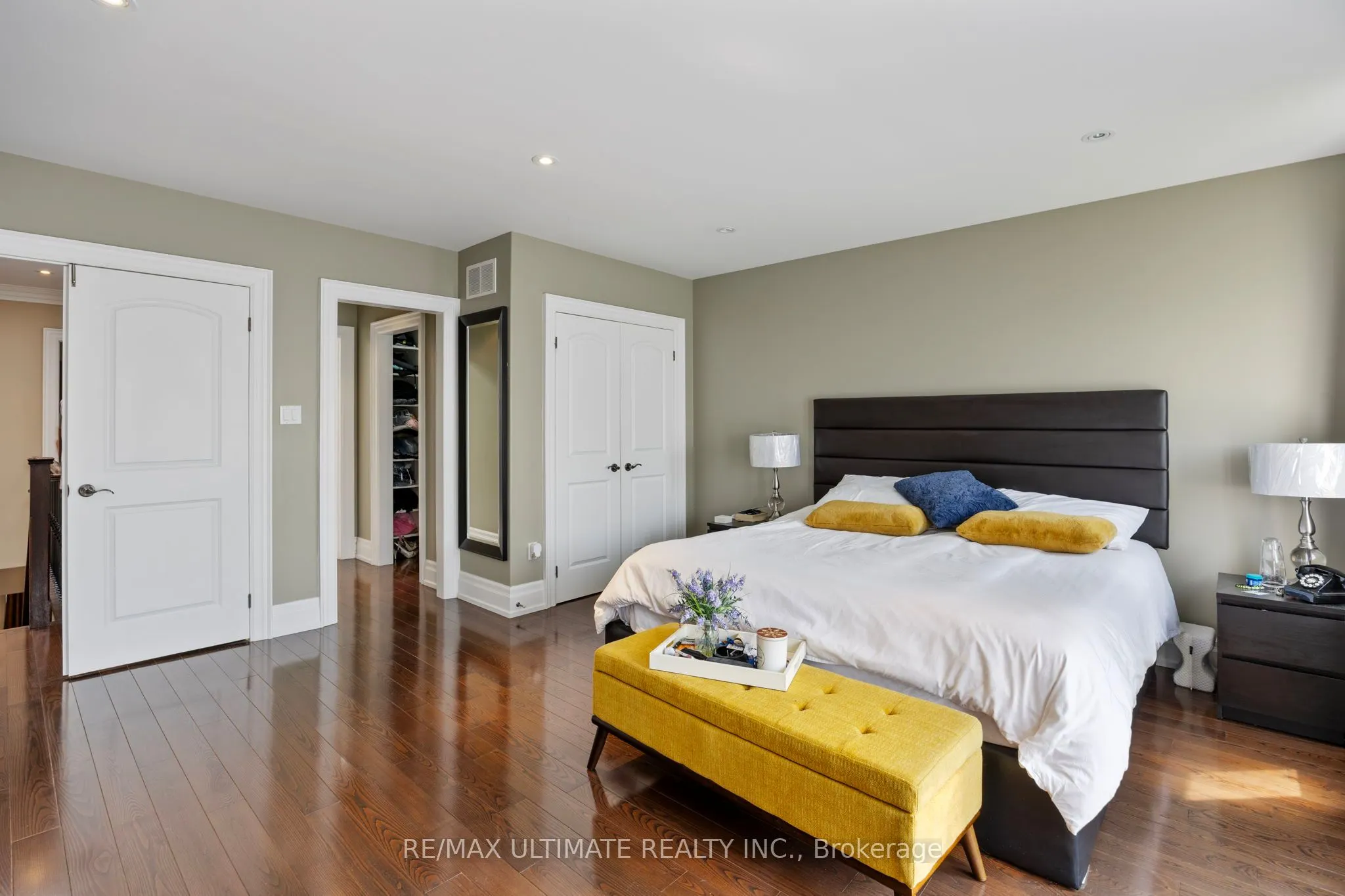 23 Seneca Avenue