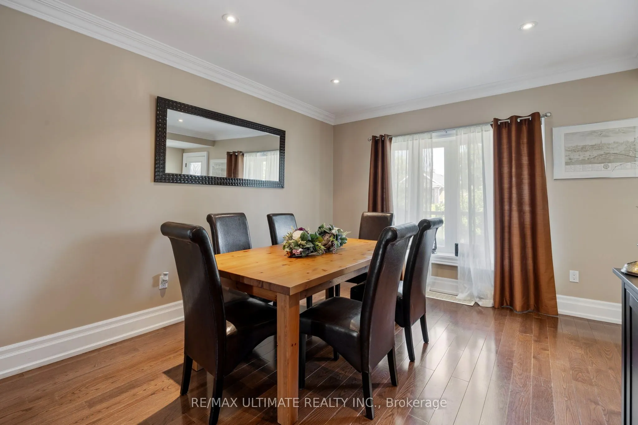 23 Seneca Avenue