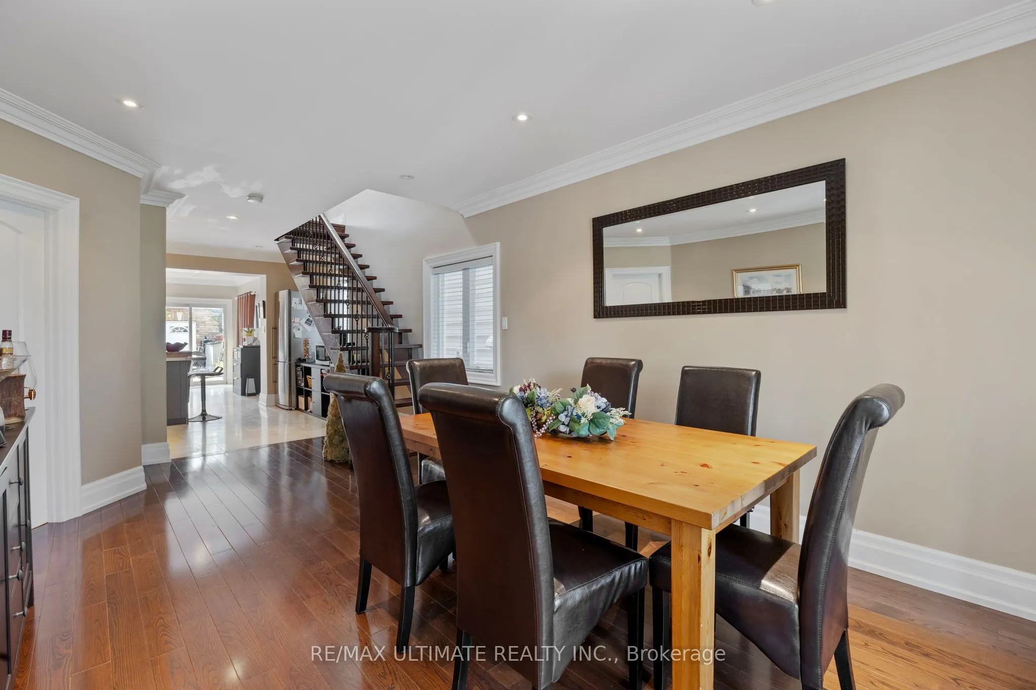 23 Seneca Avenue