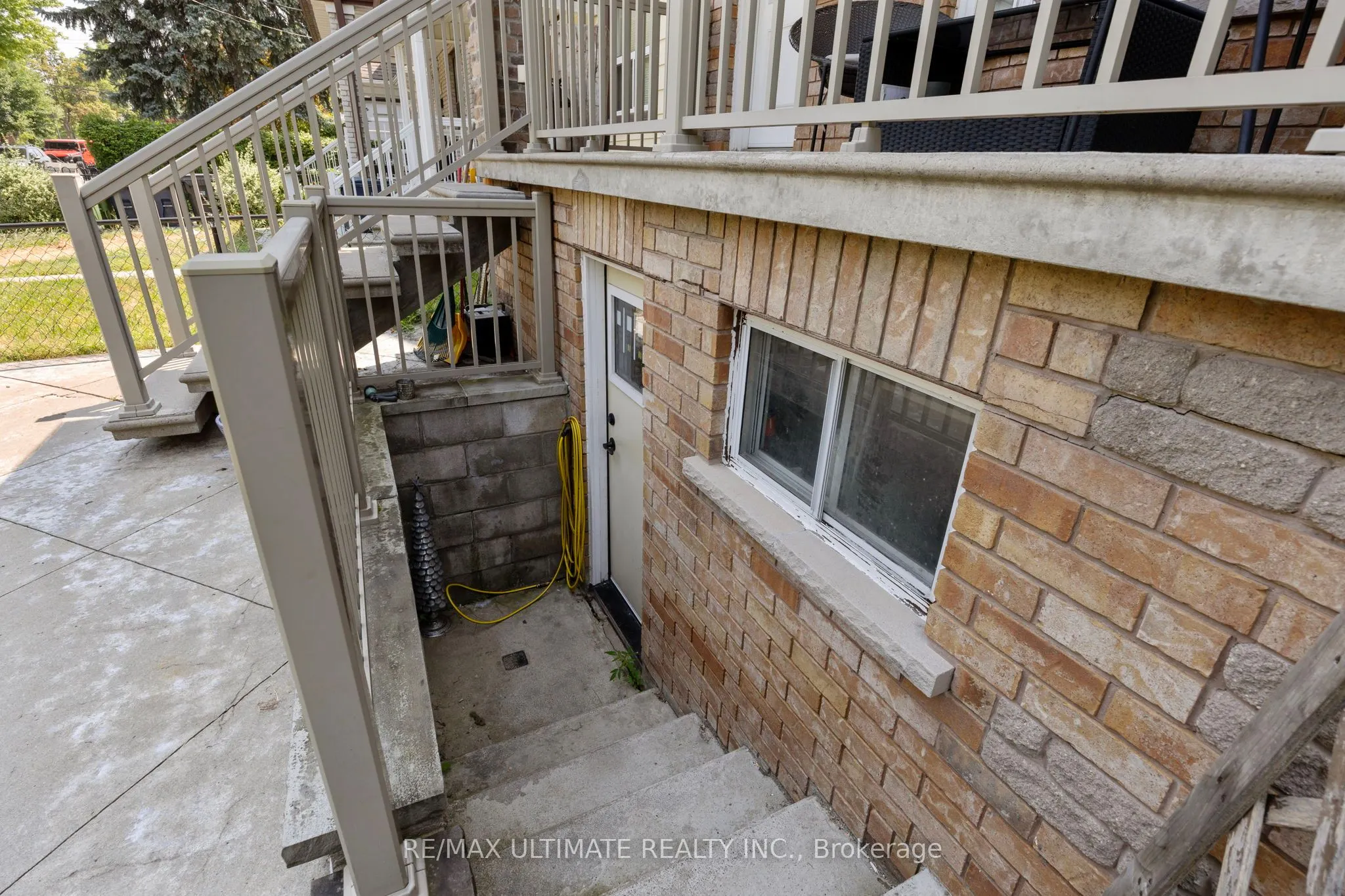 23 Seneca Avenue
