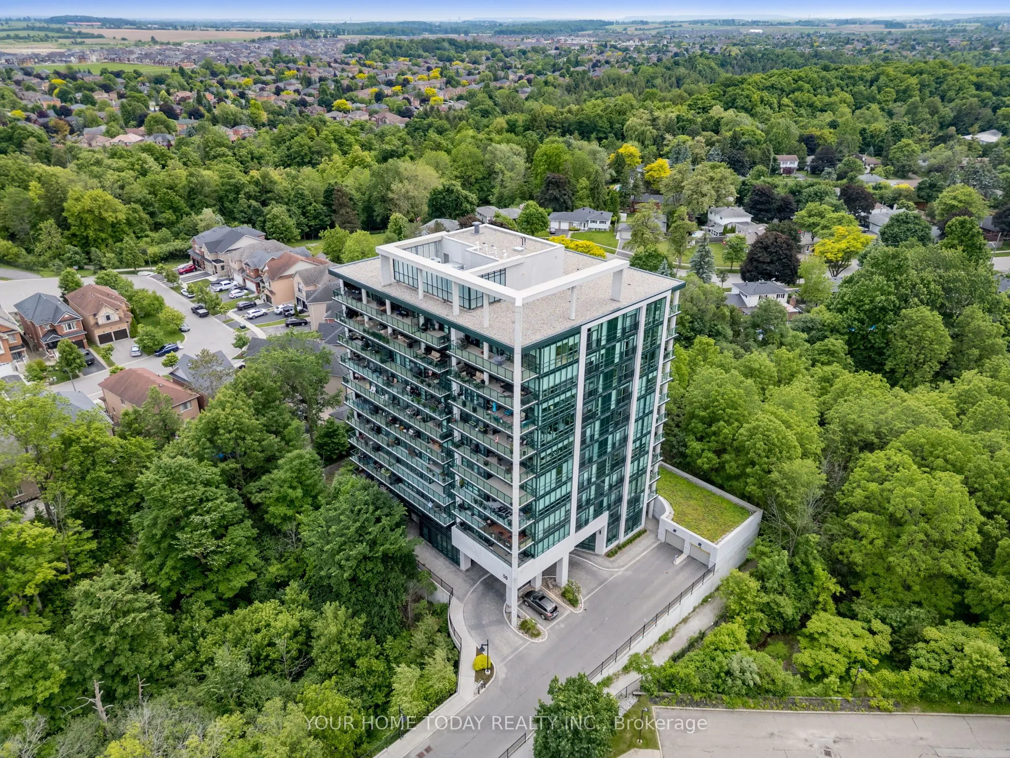 50 Hall Road, #1001