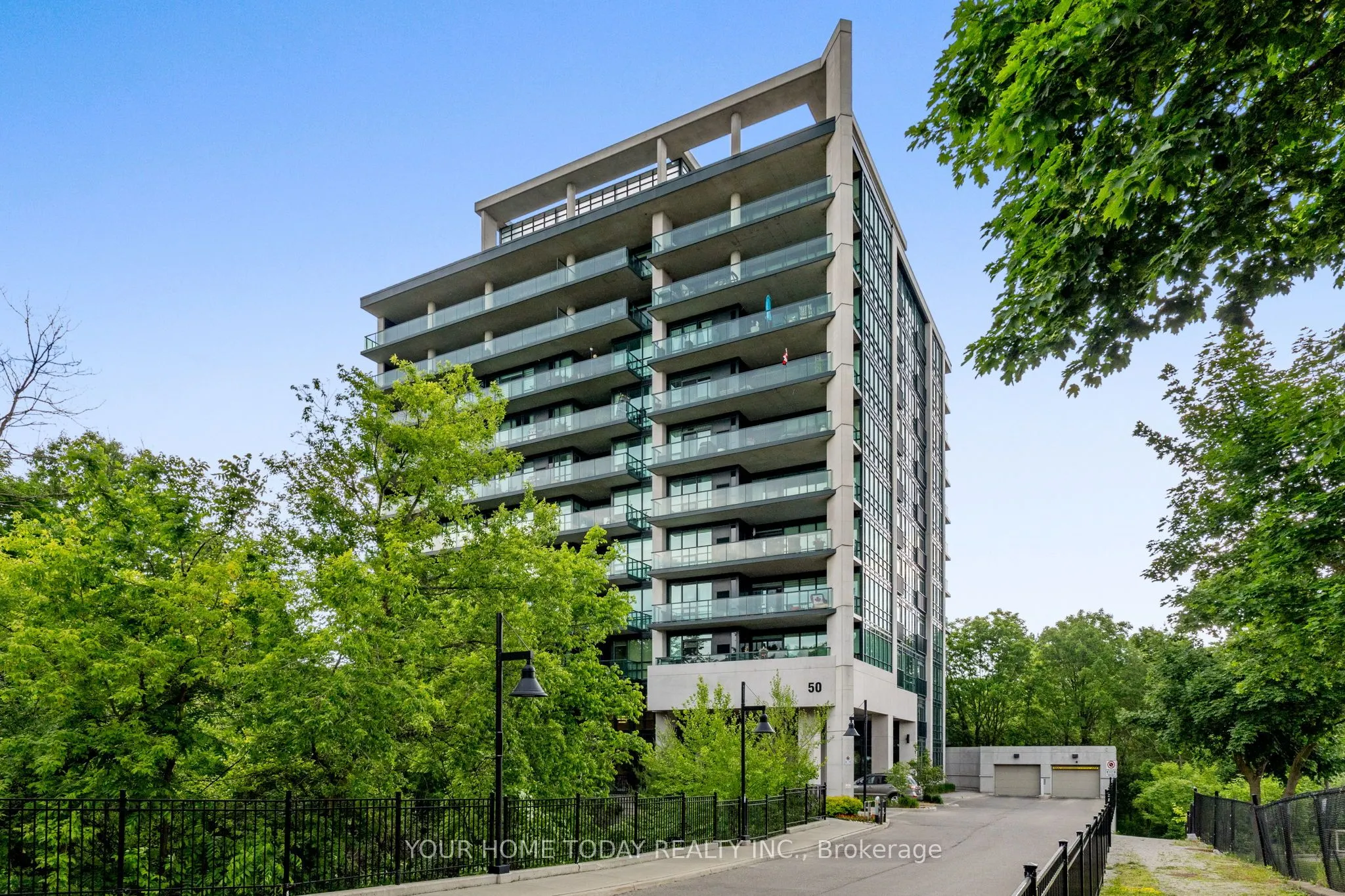 50 Hall Road, #1001