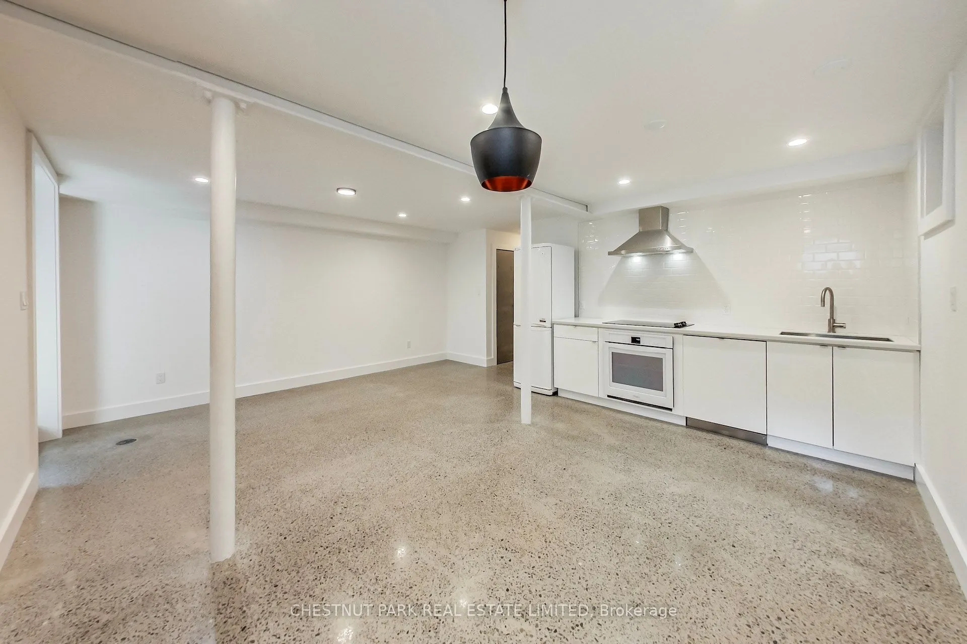 37 Tyndall Avenue, #Lower