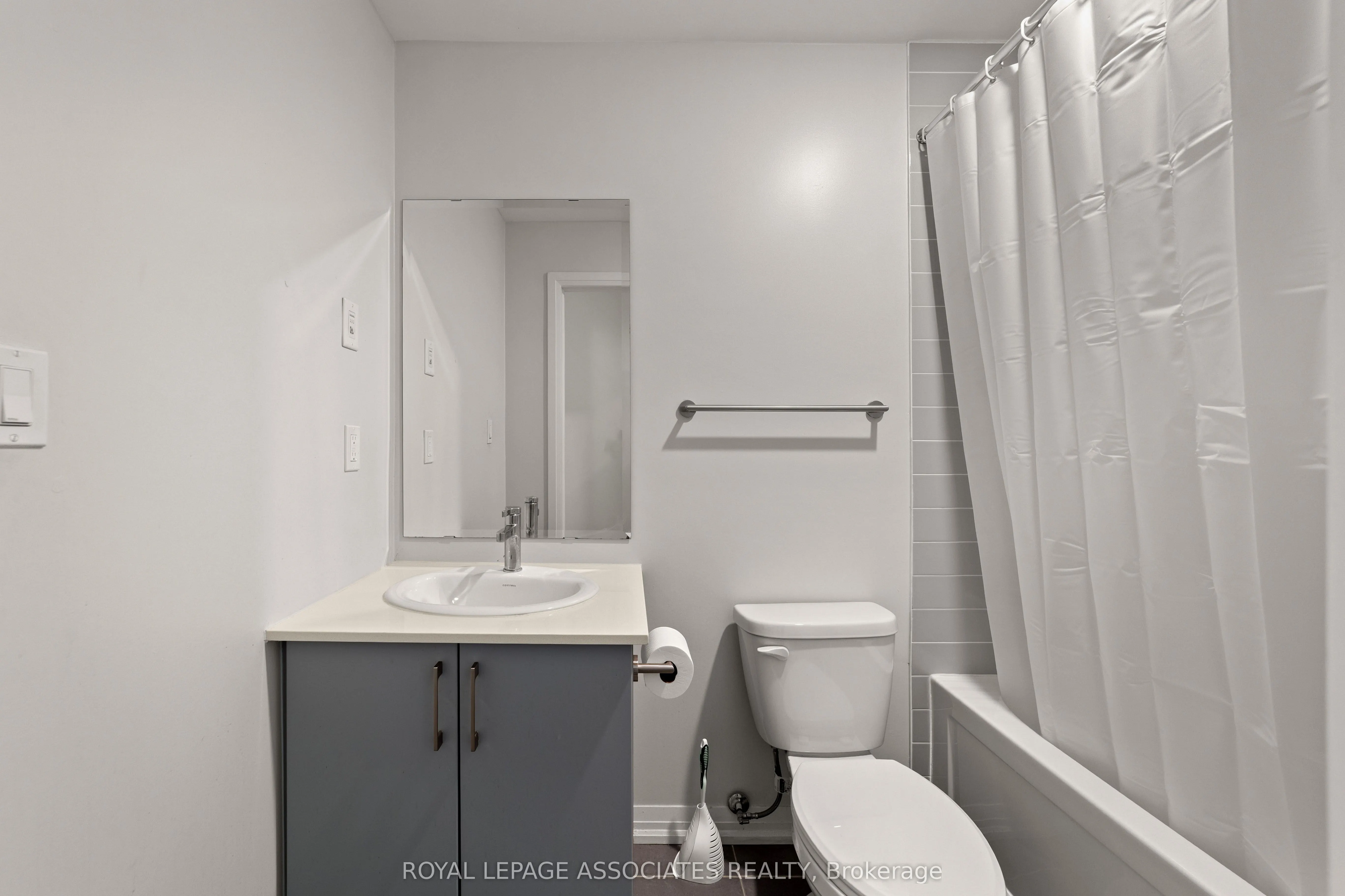 1165 Journeyman Lane, #213