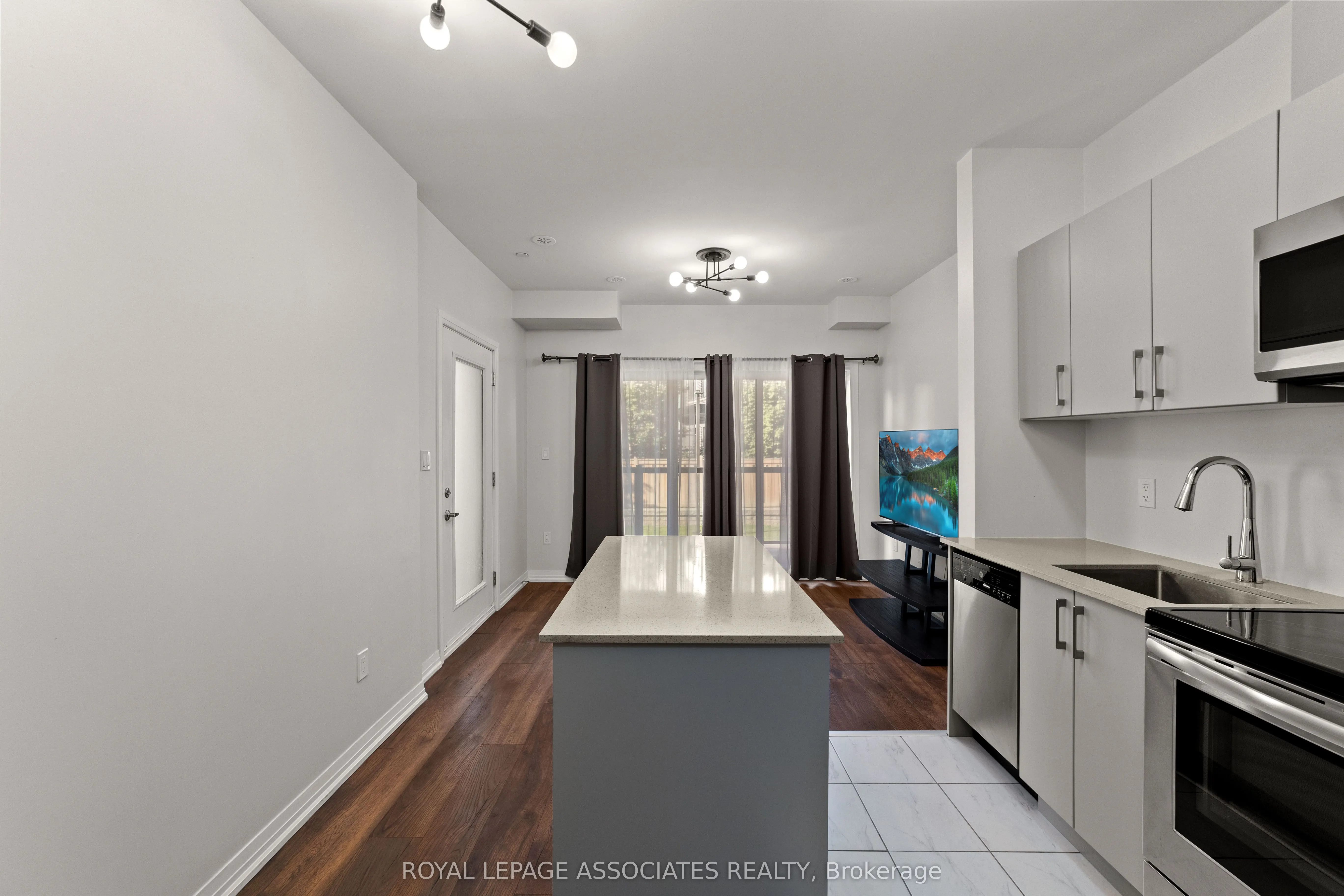 1165 Journeyman Lane, #213