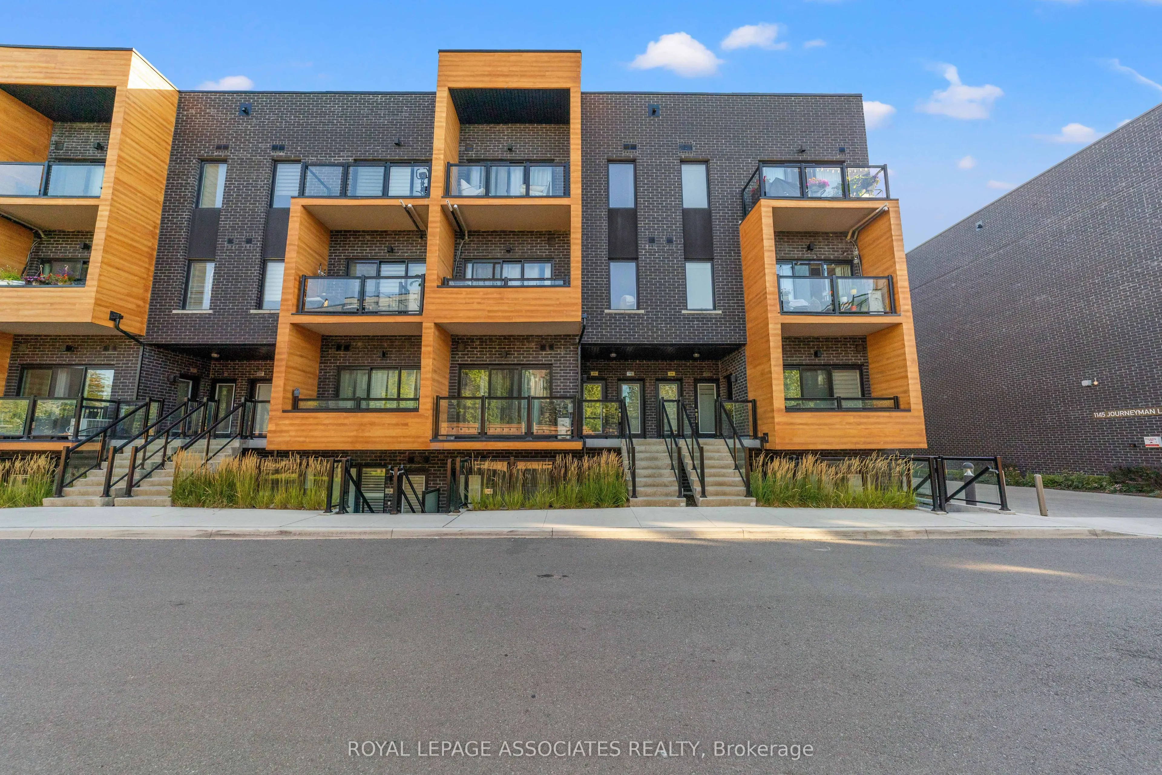 1165 Journeyman Lane, #213
