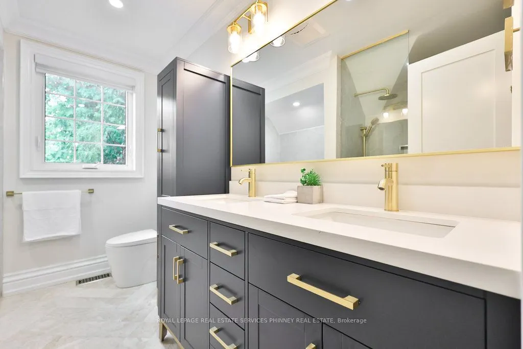 1033 Wenleigh Court