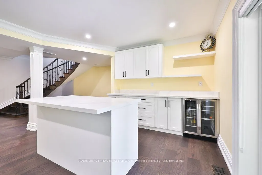 1033 Wenleigh Court